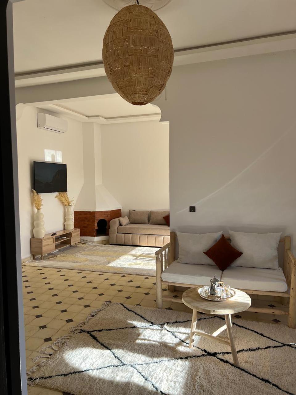 Villa Familiale avec Piscine Privée à Marrakech