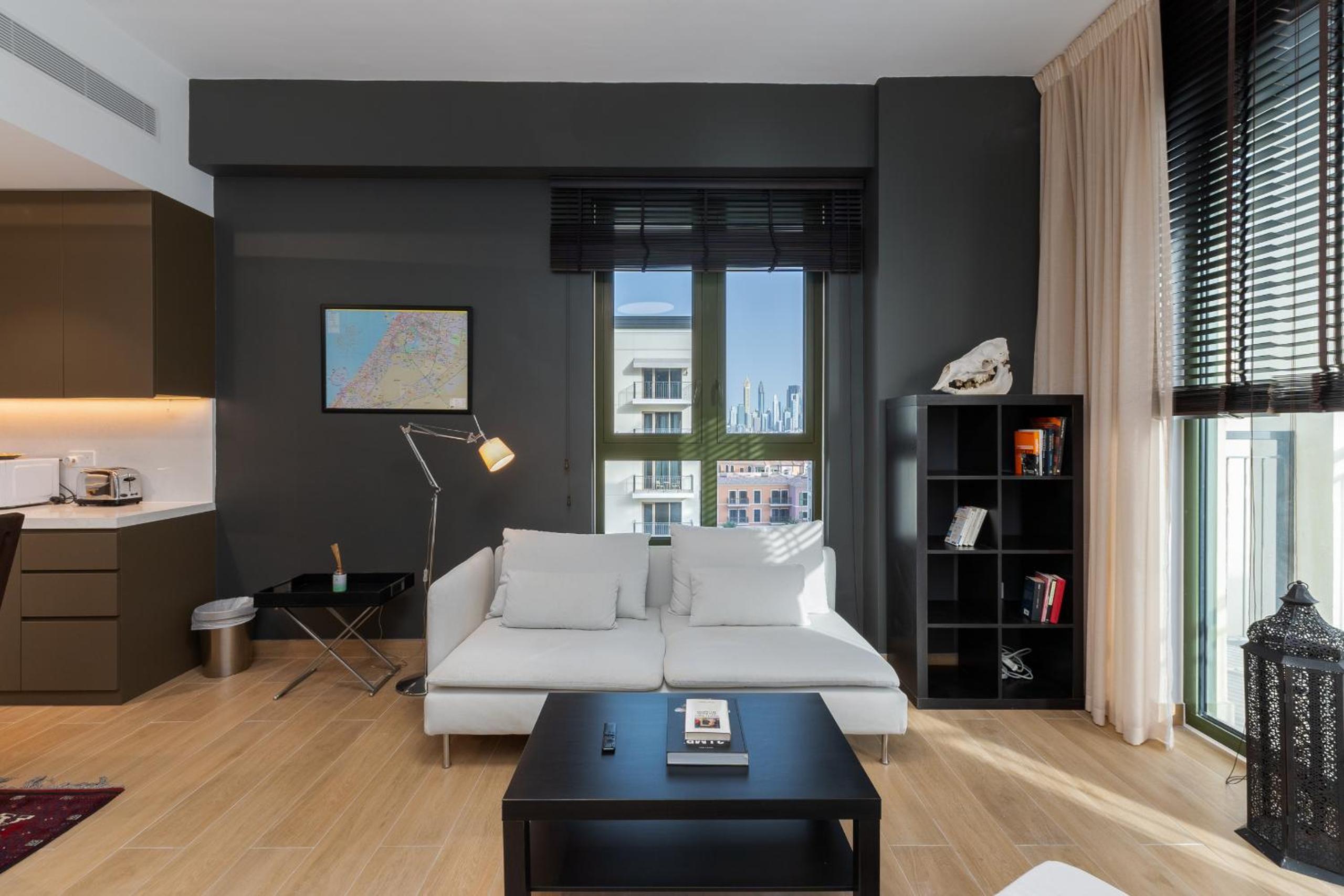 La Sirene 1, Port De La Mer - Mint Stay