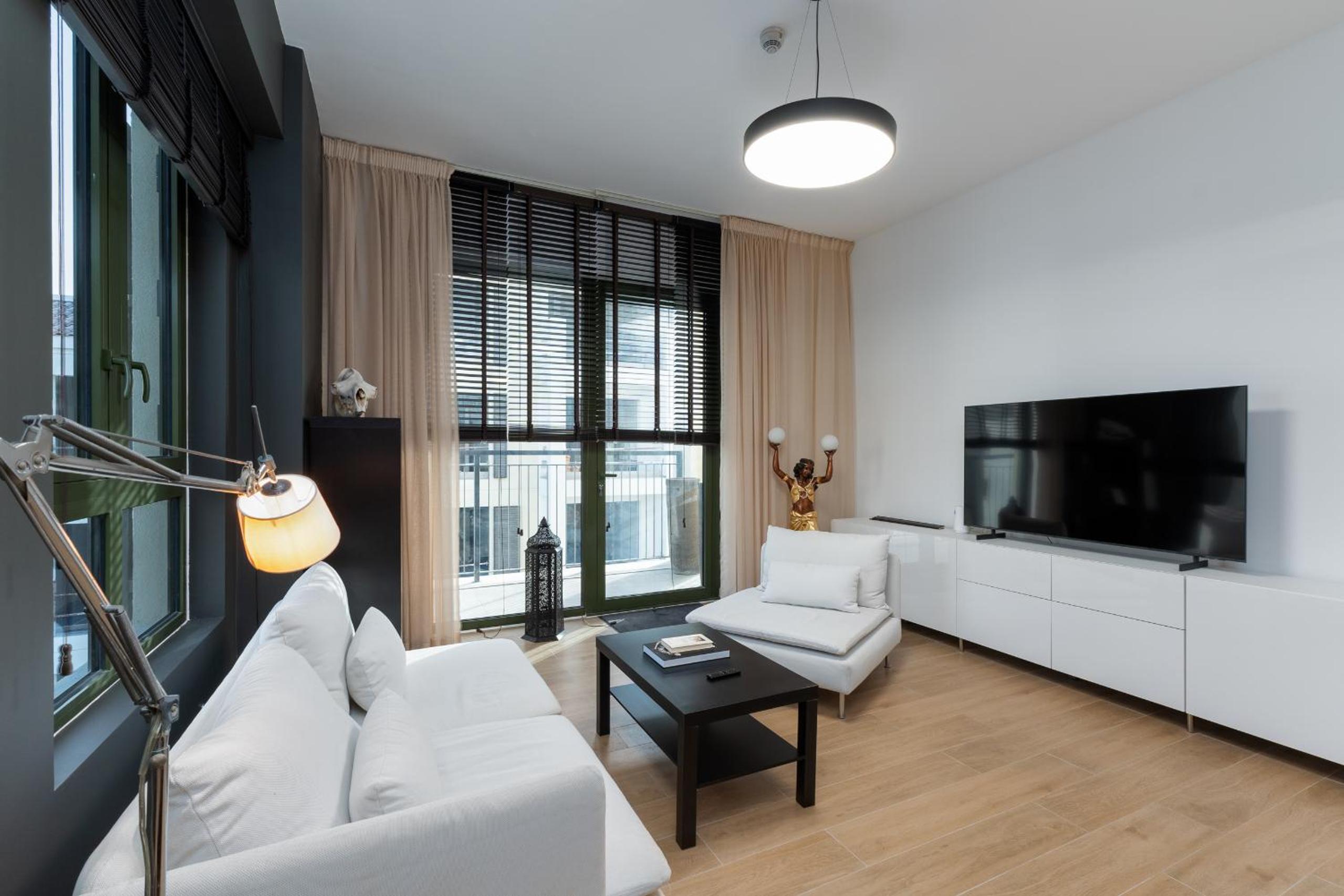 La Sirene 1, Port De La Mer - Mint Stay