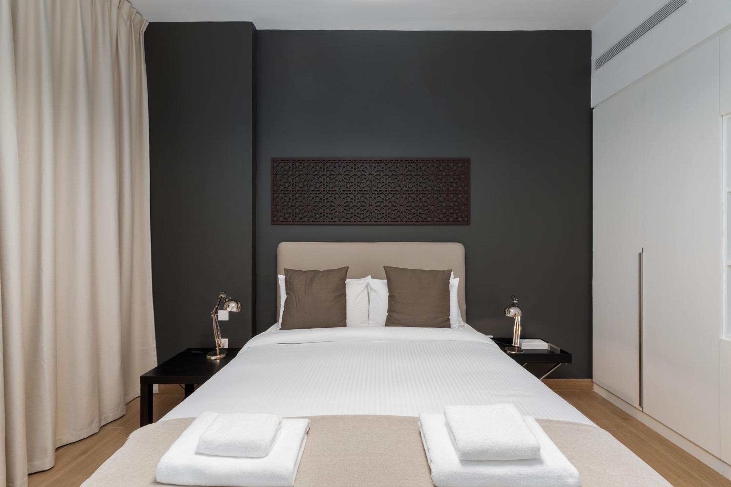 La Sirene 1, Port De La Mer - Mint Stay