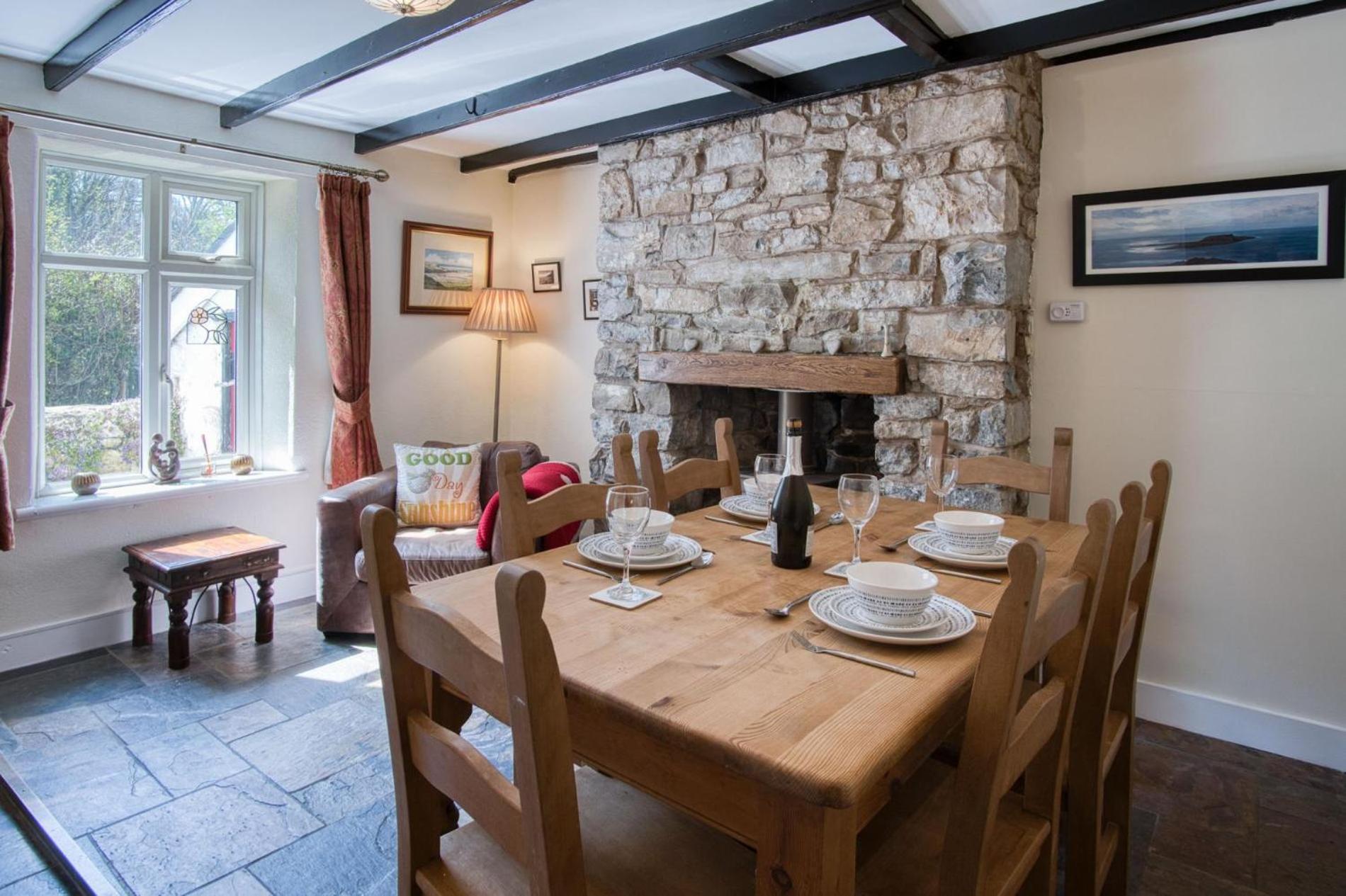 Rose Cottage - 3 Bedroom Cottage - Parkmill
