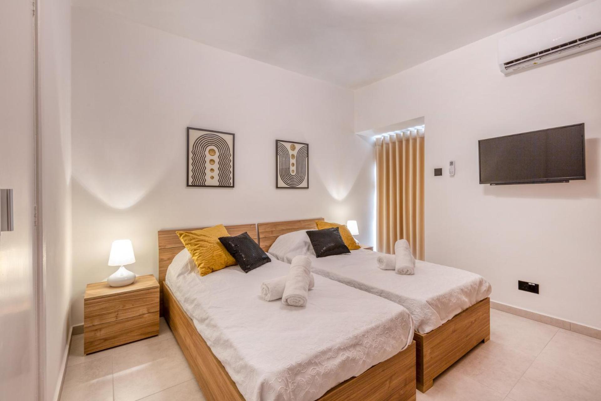 Amazing apartment with pool in Malta