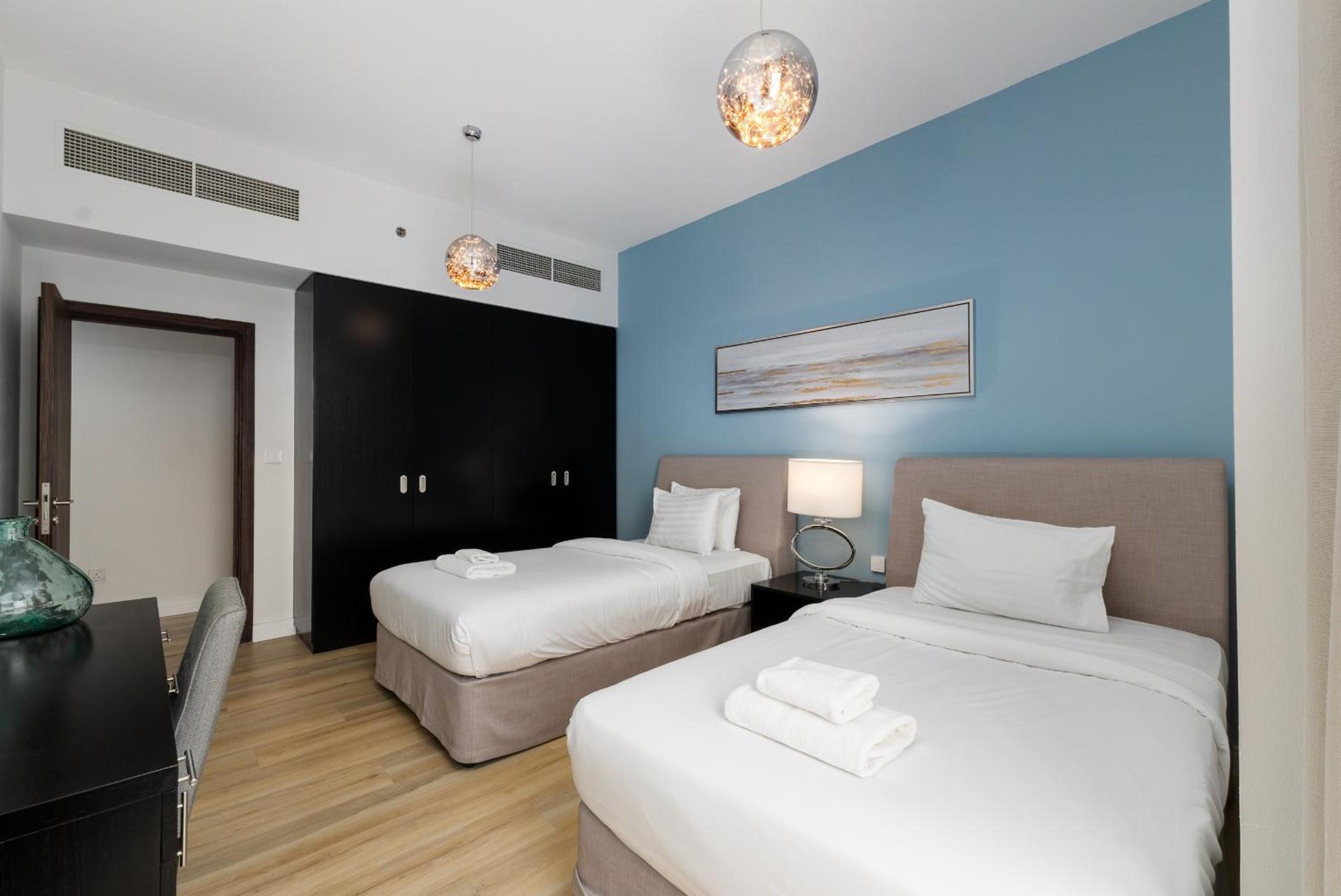 Shams 1, Jumeirah Beach Residence - Mint Stay