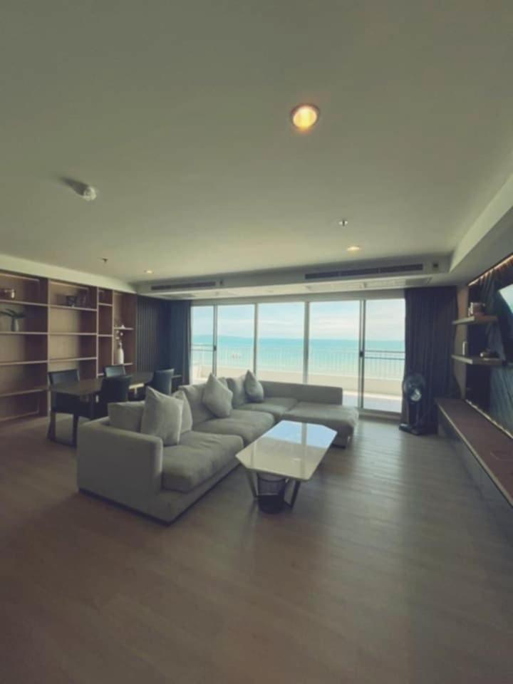 Premium seaview front beach 3bedroom 3bathroom pattaya floor15 jomtien