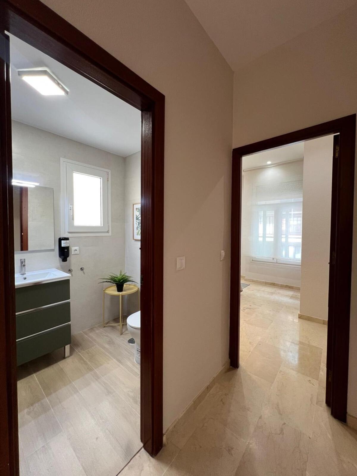 Granados II & old town by ELE Apartments