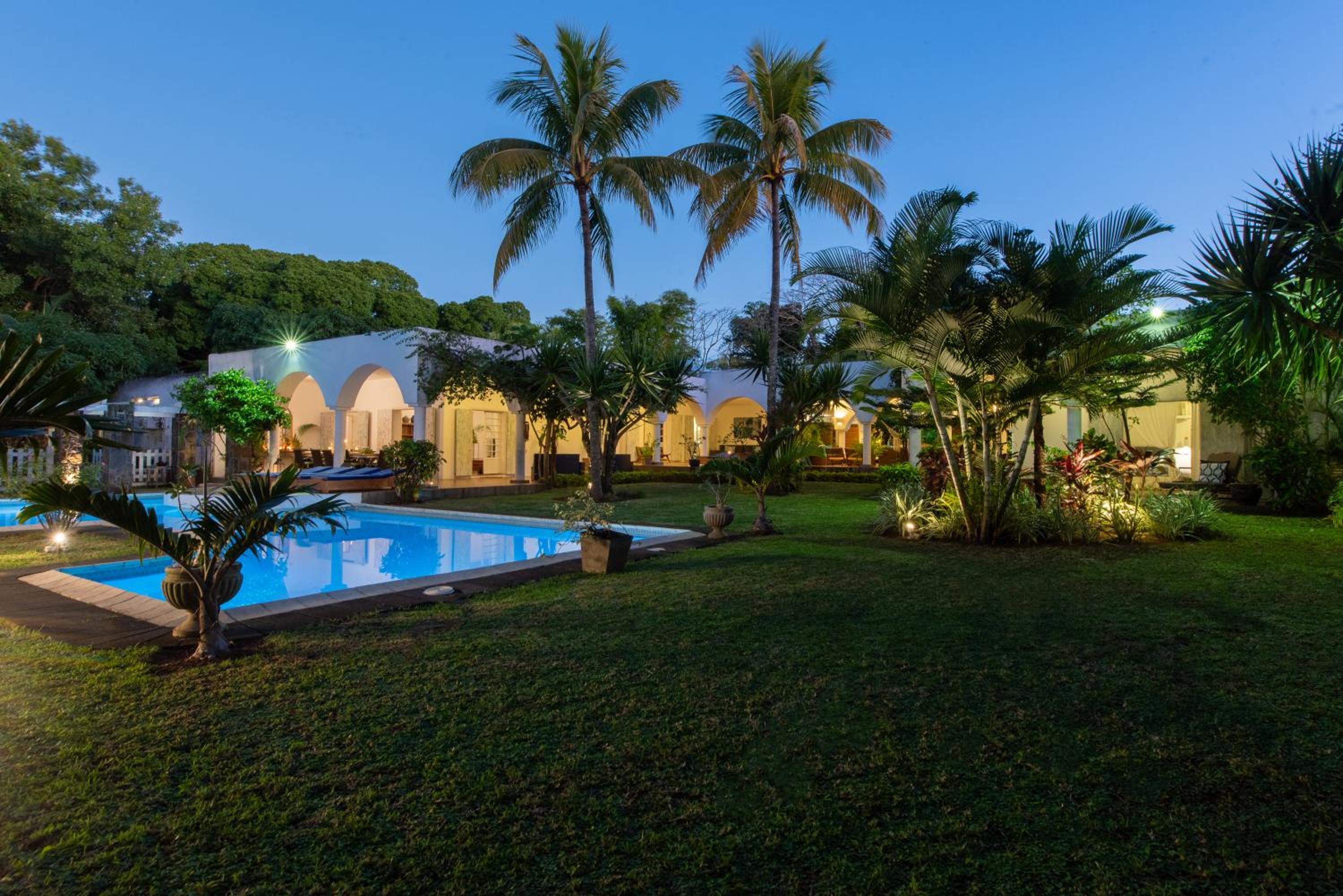 Coco Hacienda
