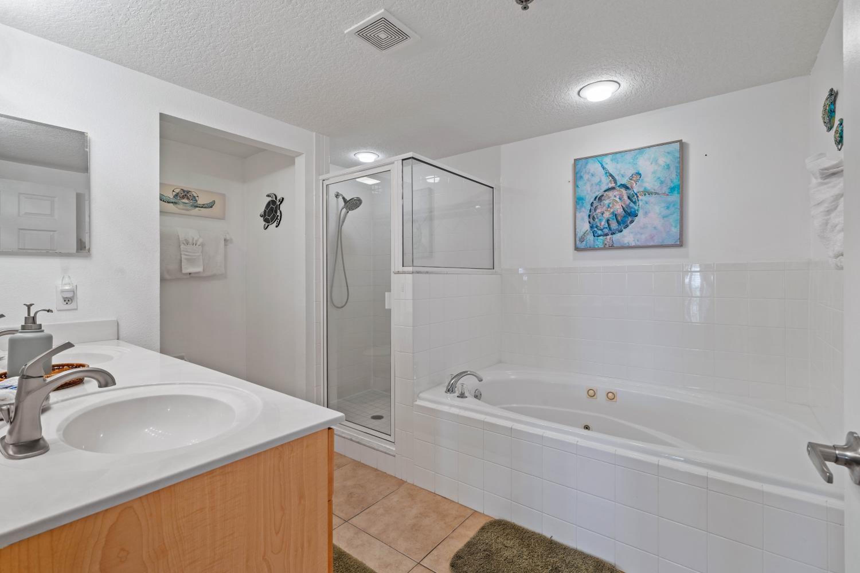 Coastal 3-bed 2-bath condo-New Smyrna Beach FL