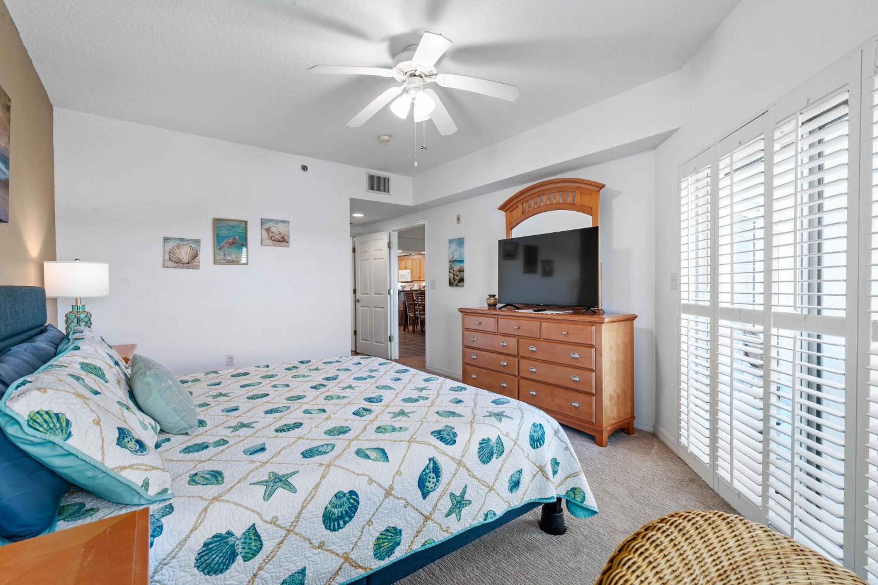 Coastal 3-bed 2-bath condo-New Smyrna Beach FL
