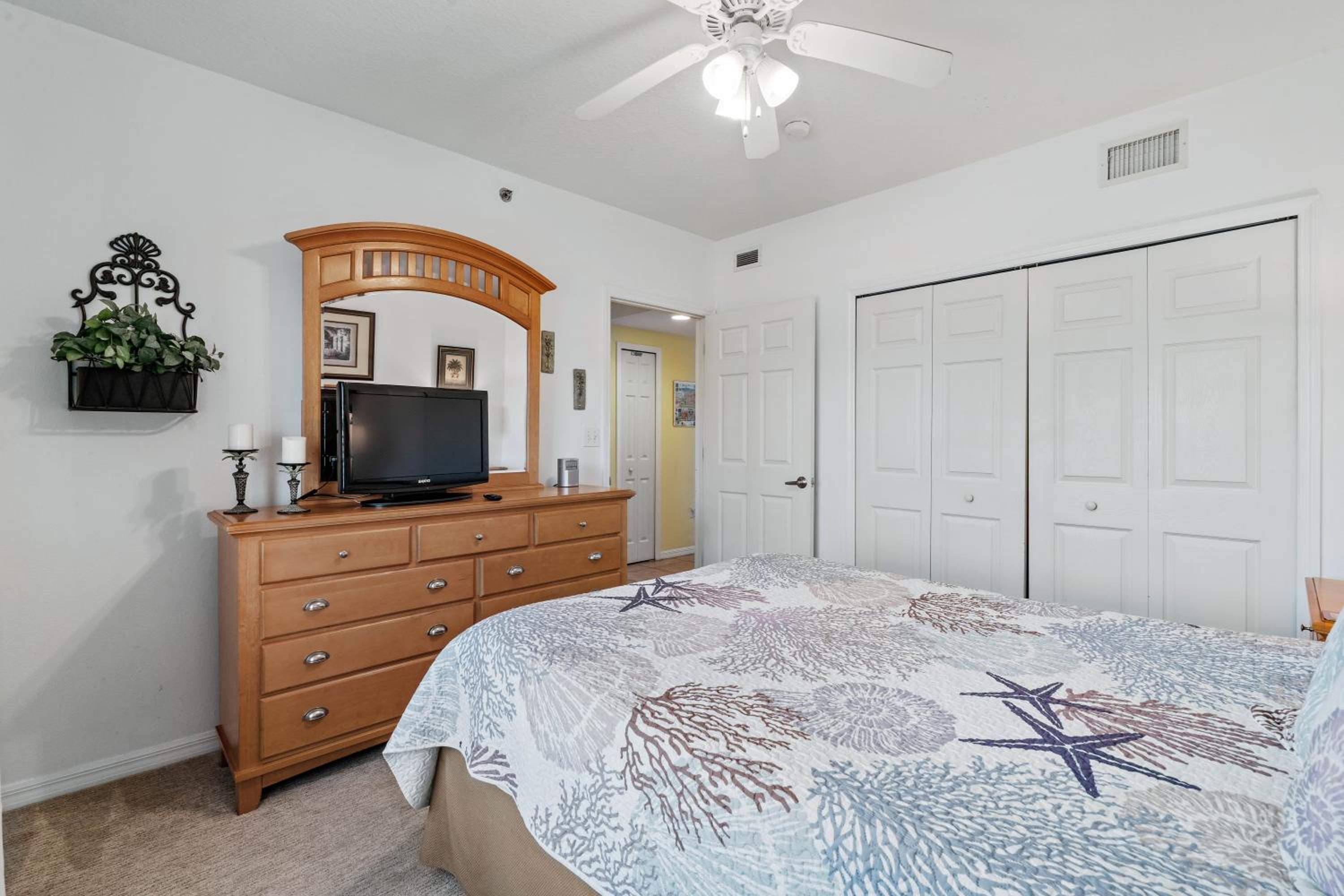 Coastal 3-bed 2-bath condo-New Smyrna Beach FL