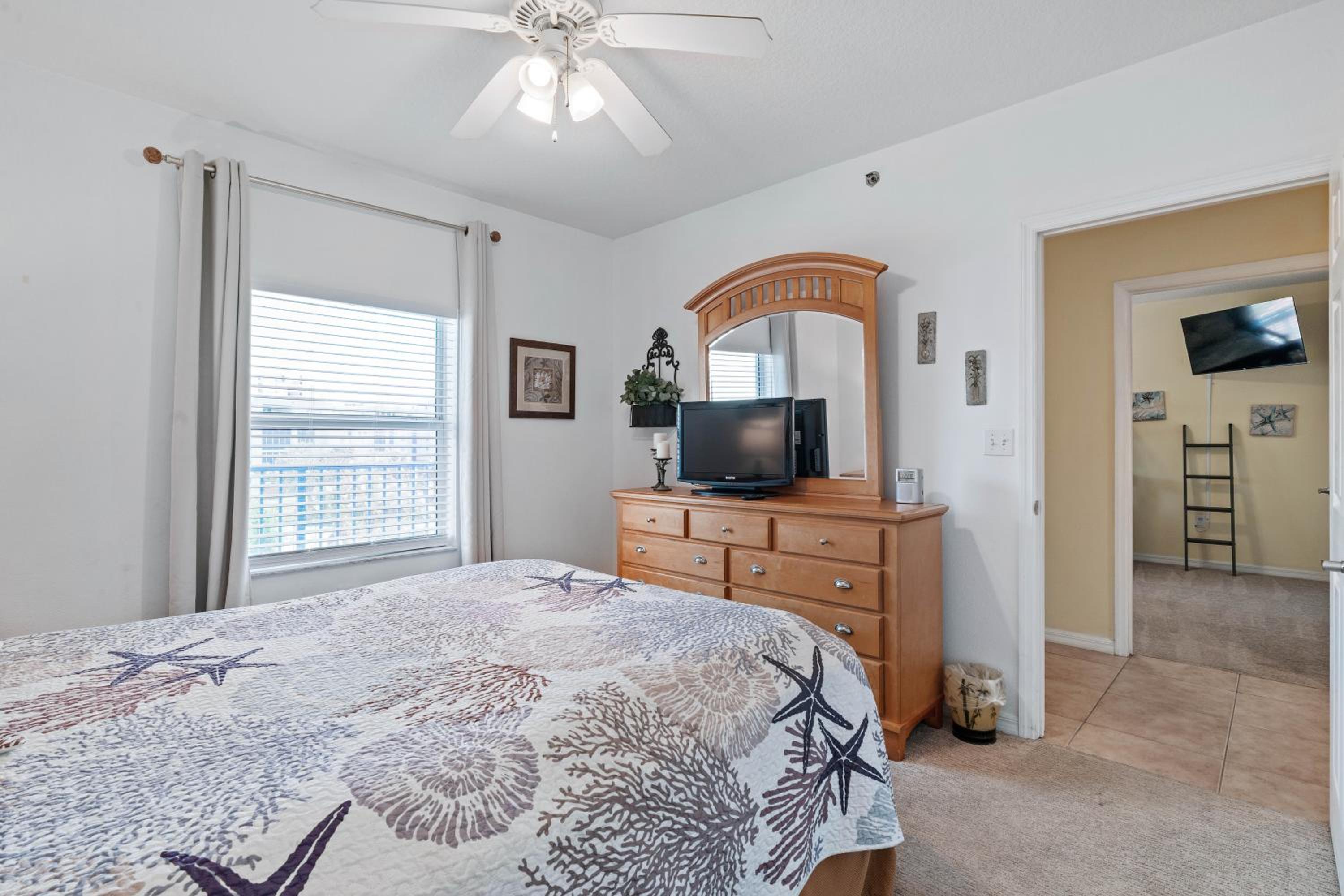 Coastal 3-bed 2-bath condo-New Smyrna Beach FL
