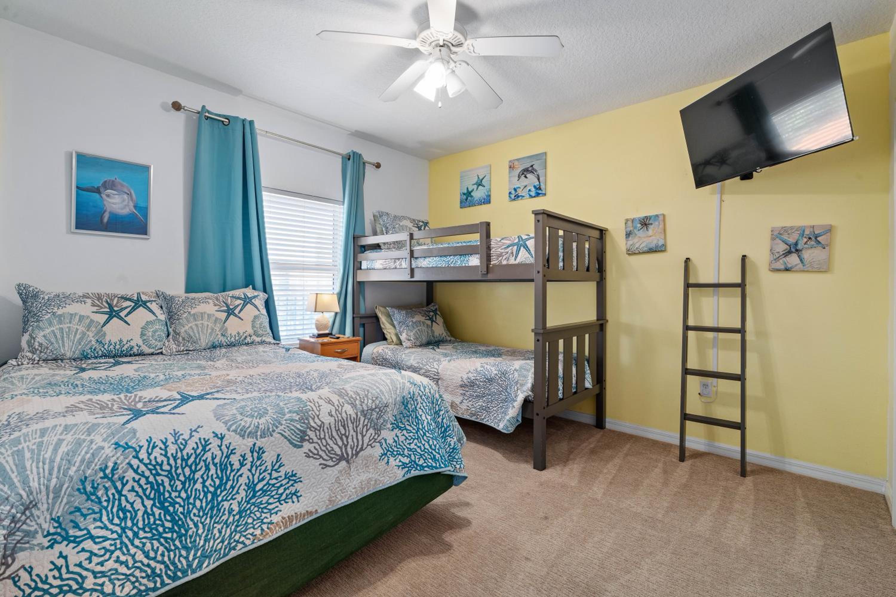 Coastal 3-bed 2-bath condo-New Smyrna Beach FL