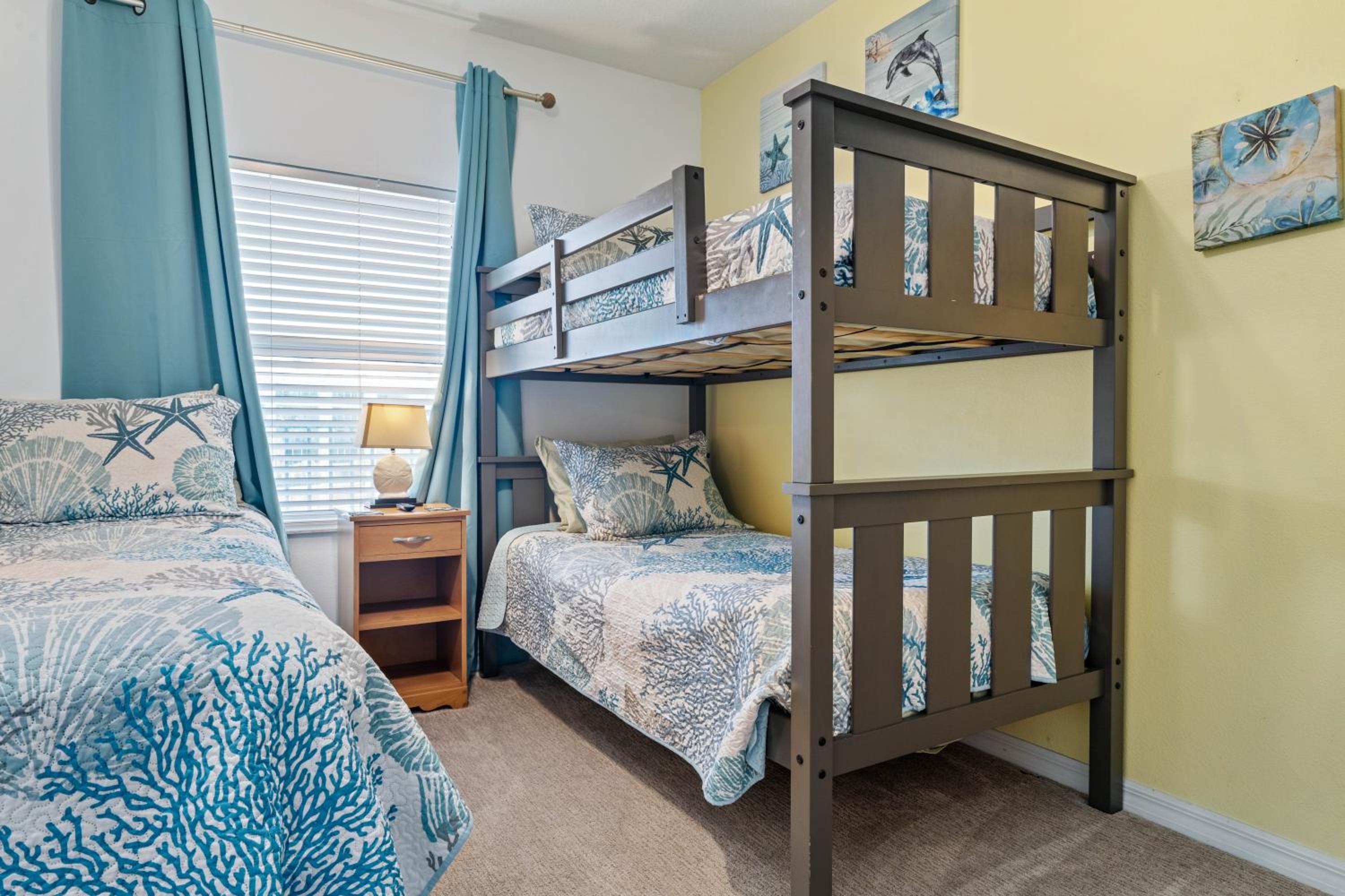 Coastal 3-bed 2-bath condo-New Smyrna Beach FL