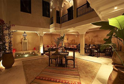 lounge