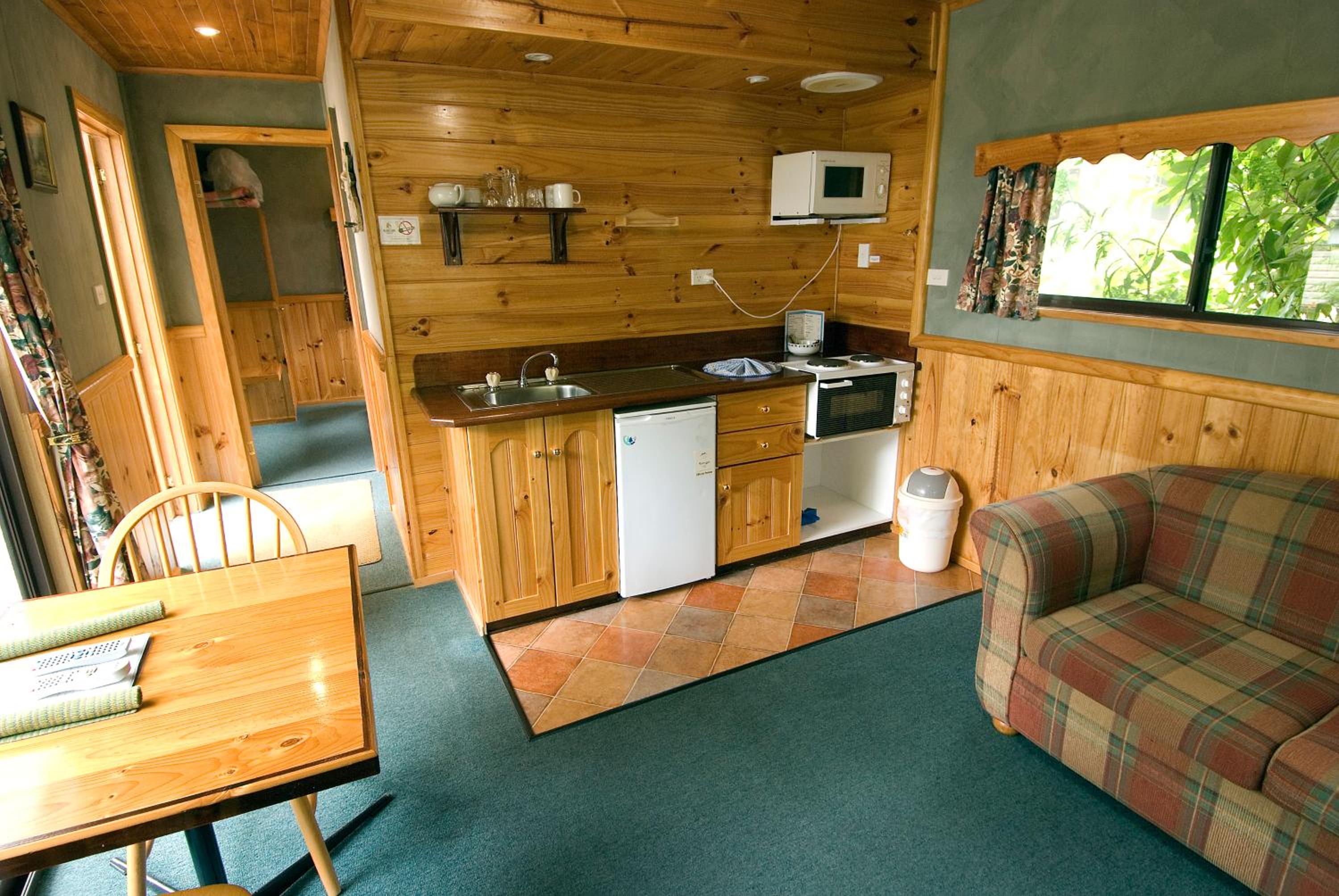 Strahan Retreat Holiday Park