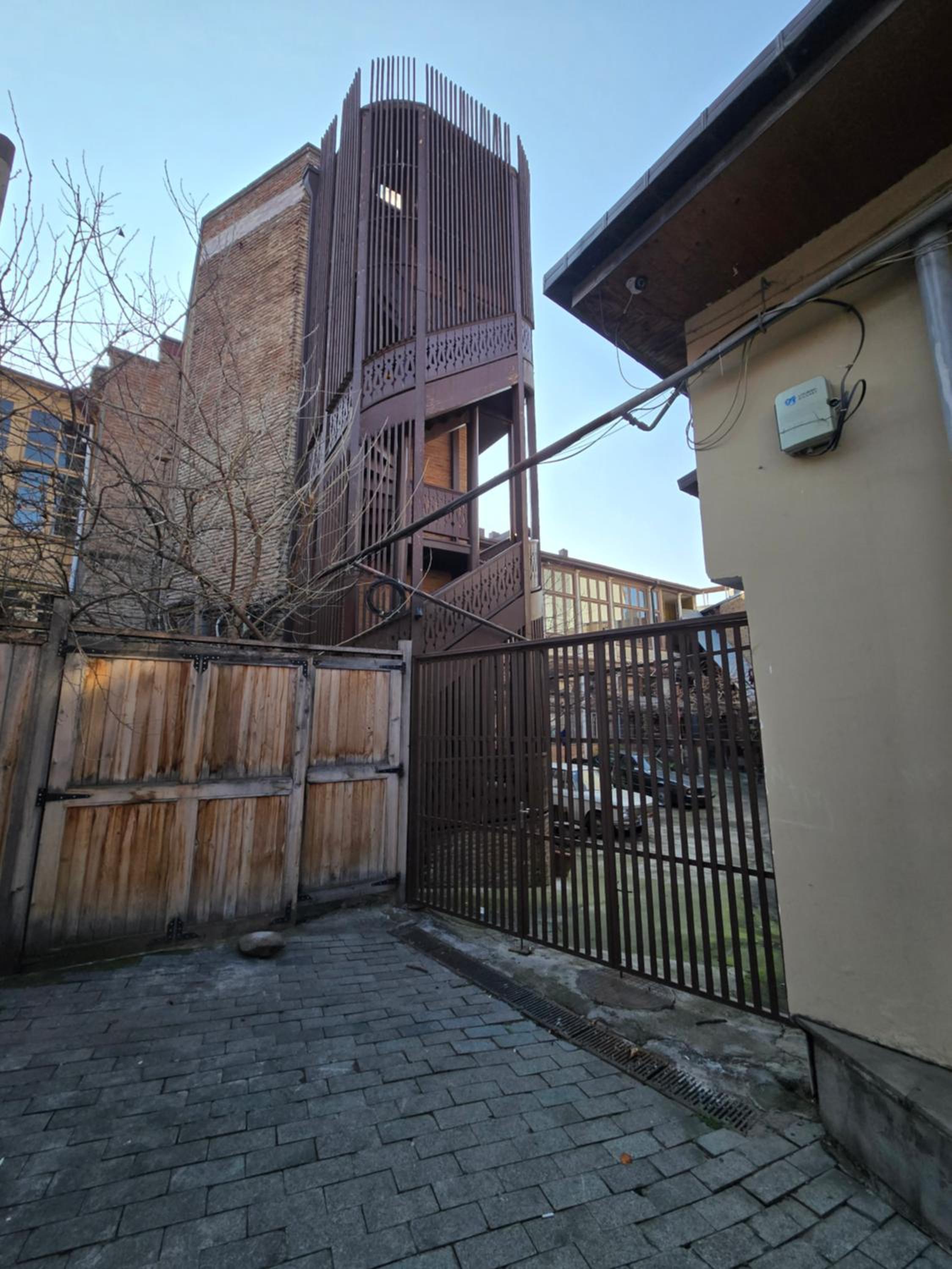 Art Nova 16 Courtyard