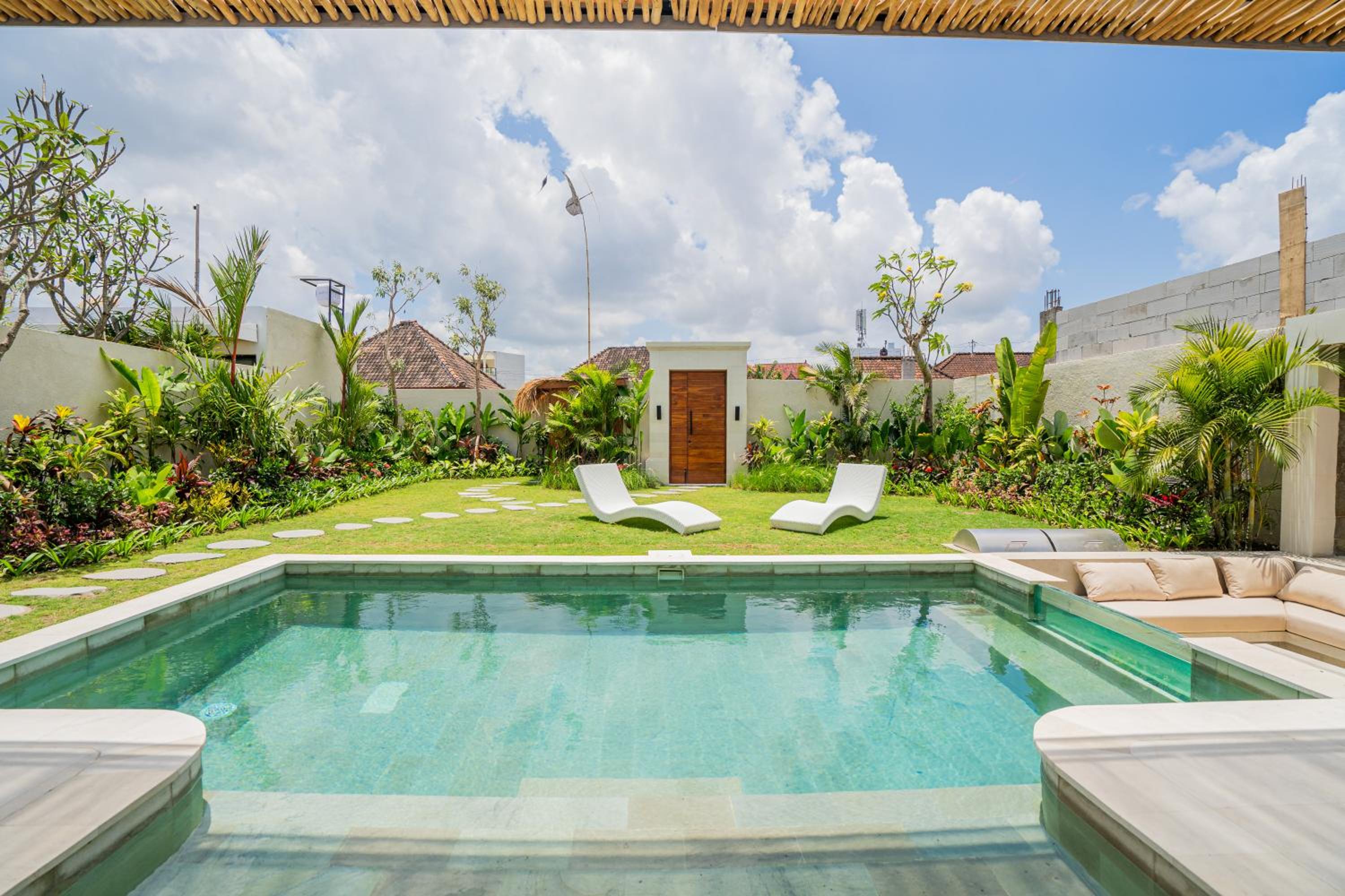 Villa Balindi - 3BR Villa in Berawa