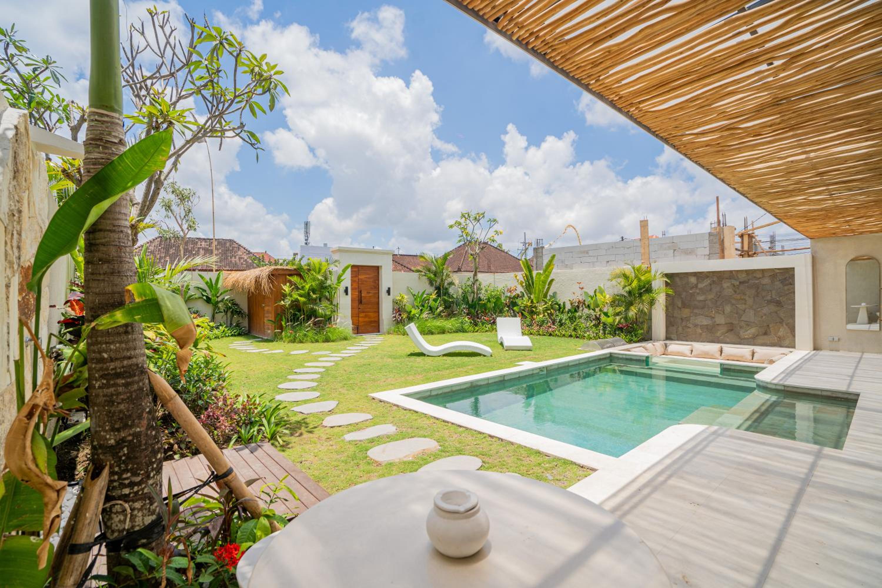 Villa Balindi - 3BR Villa in Berawa