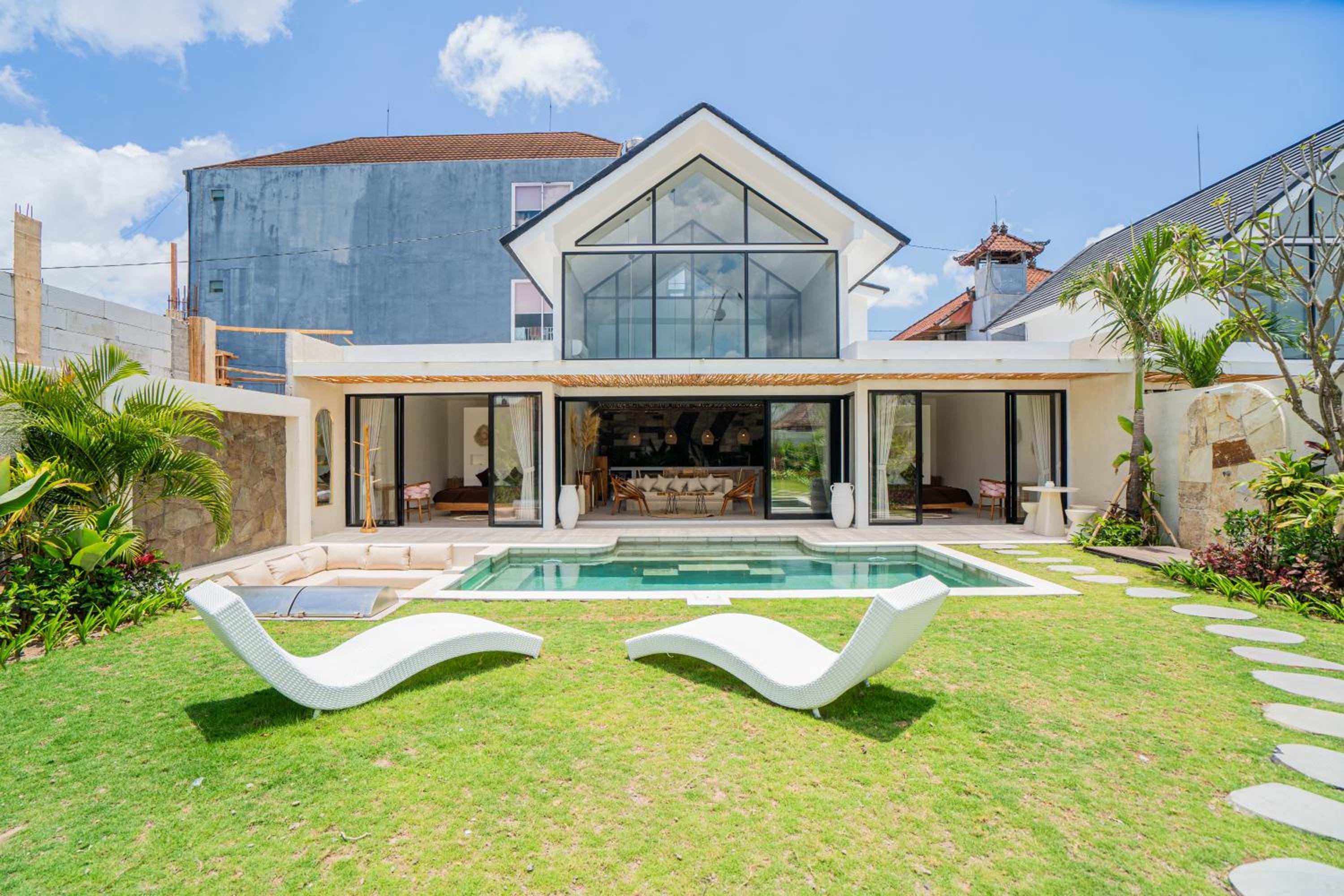 Villa Balindi - 3BR Villa in Berawa