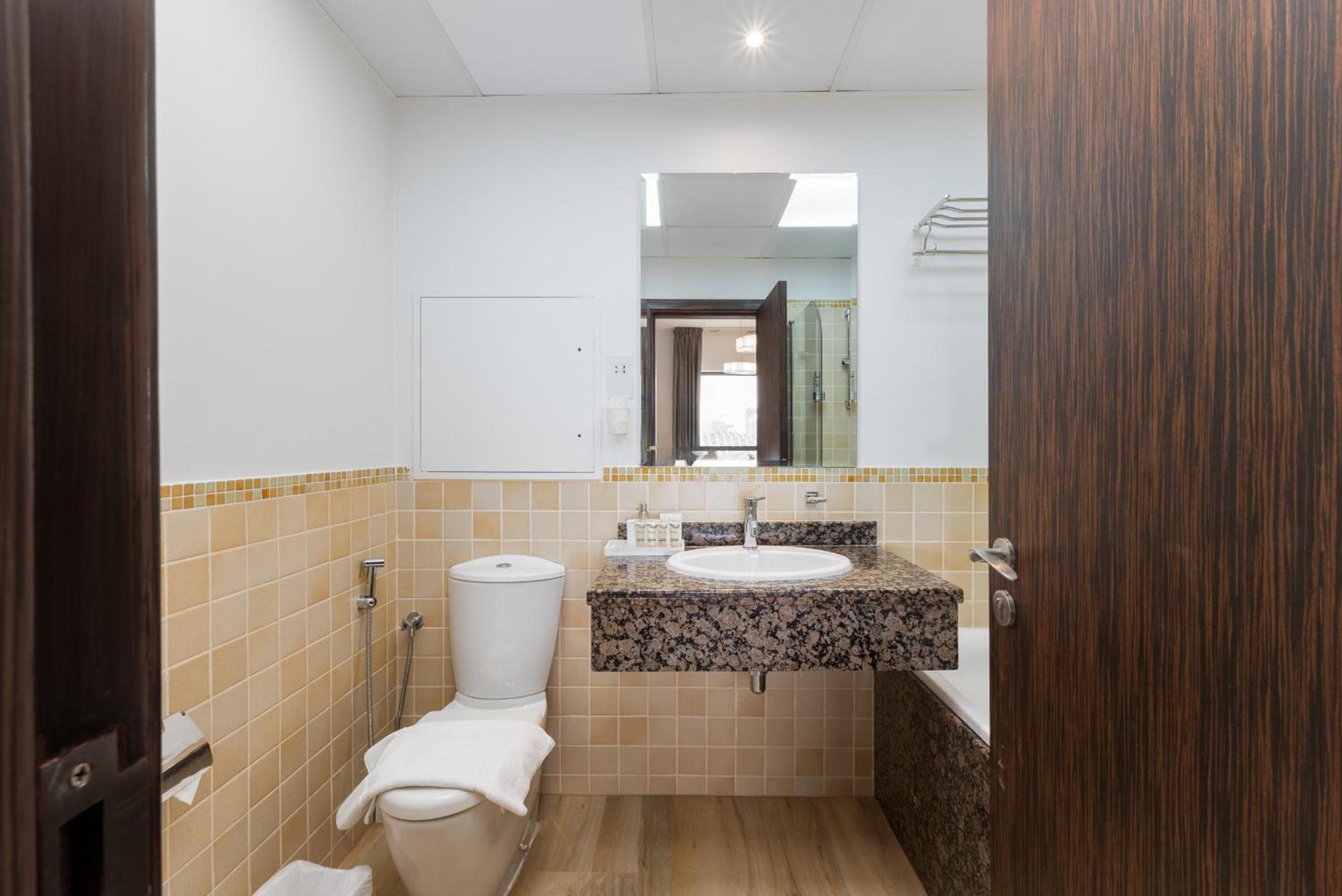 Shams 1, Jumeirah Beach Residence - Mint Stay