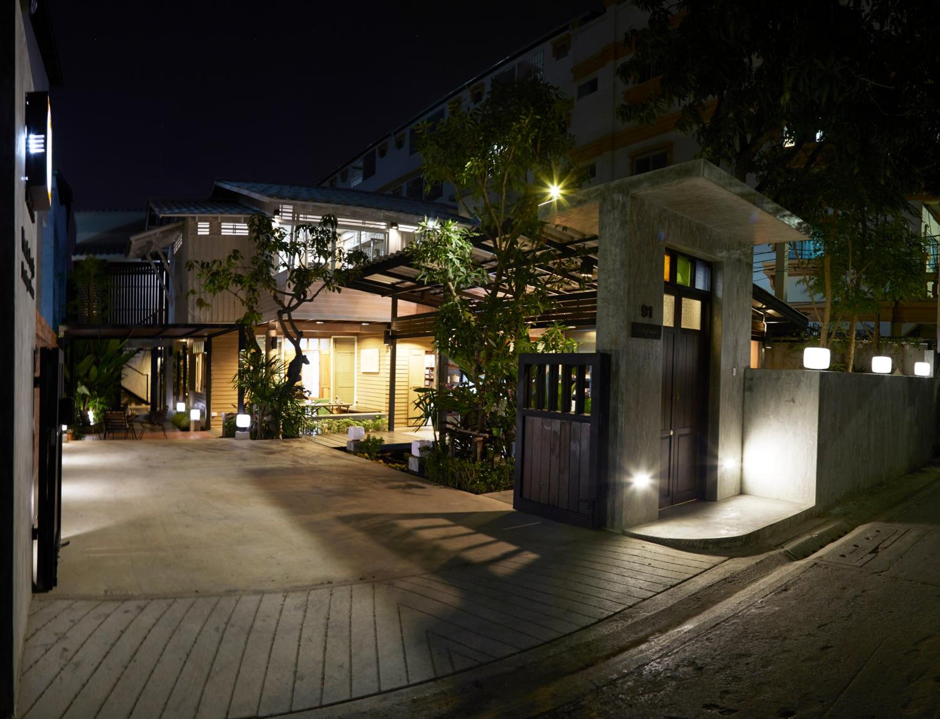 Uncle Loy's Boutique House