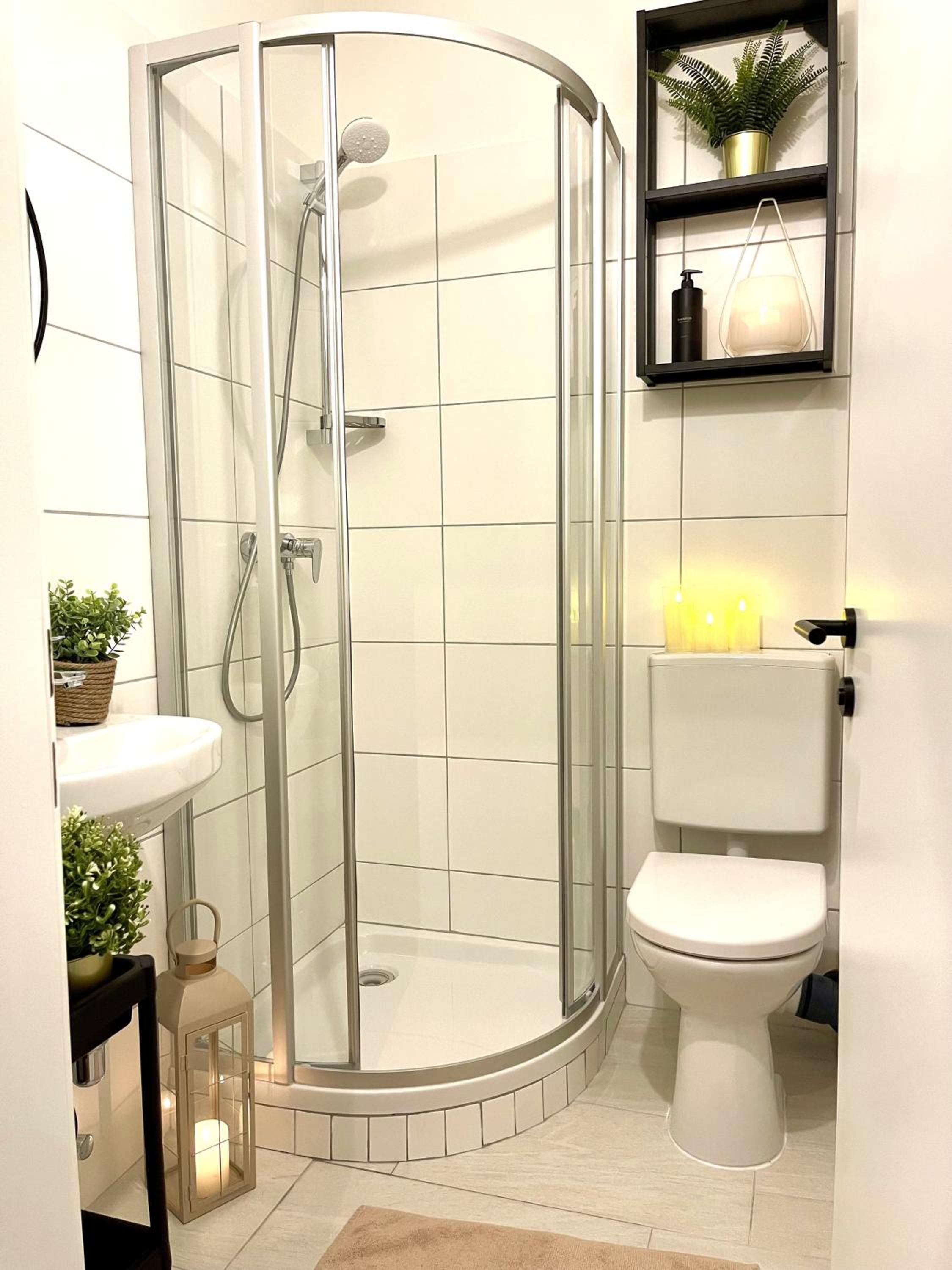 APARTMENT KLAGENFURT Villa Frank No3 - Free Parking, Smart-TV & Self Check-in