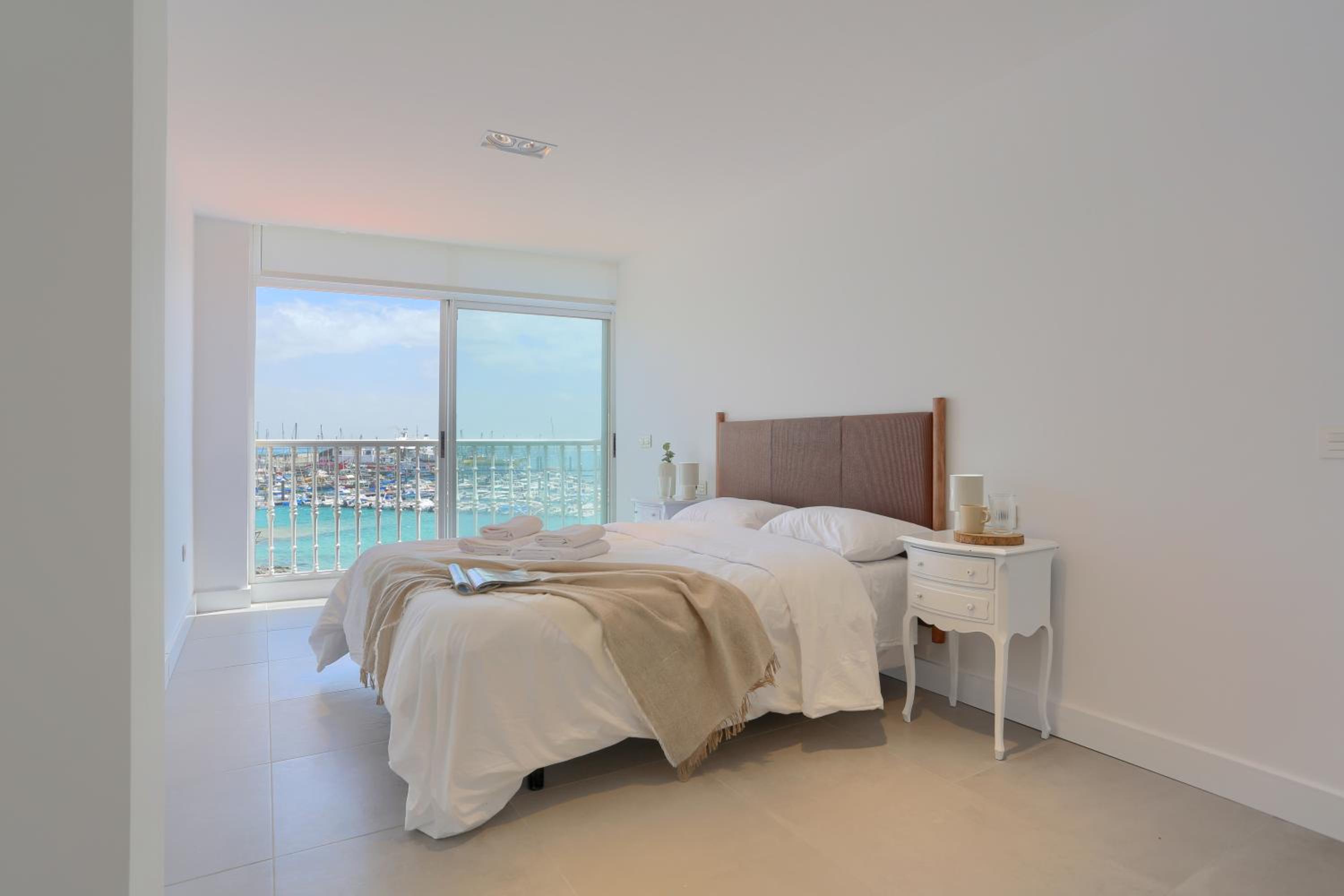 Alba & Daniel's Suite con Vista su Lobos, Corralejo