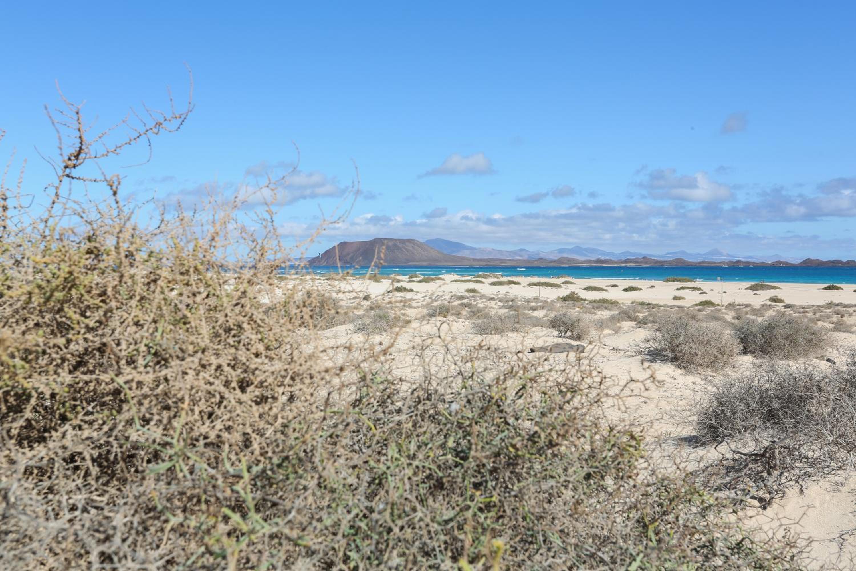 Alba & Daniel's Suite con Vista su Lobos, Corralejo