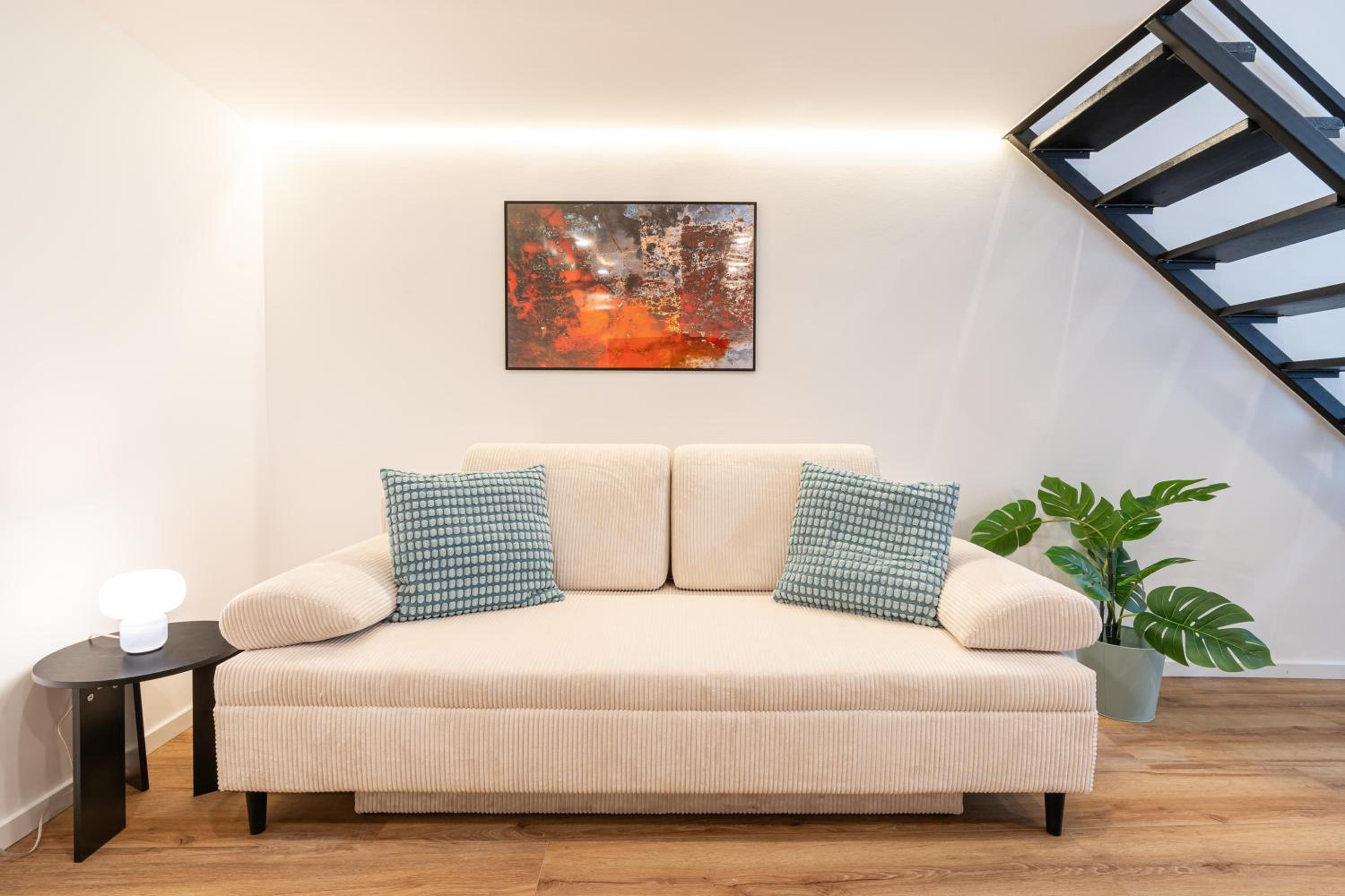 Dob 70 - Boutique Apartments, Best Location by BQA