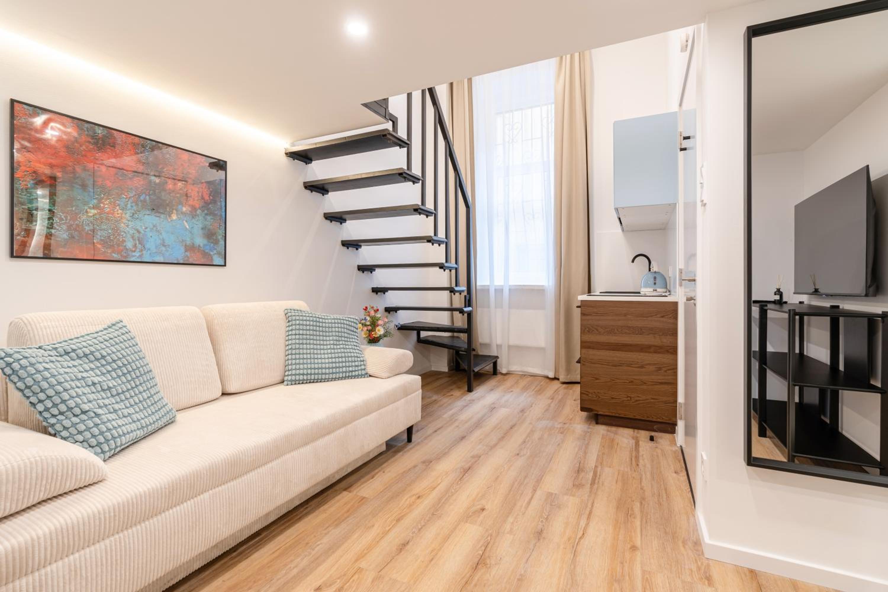 Dob 70 - Boutique Apartments, Best Location by BQA