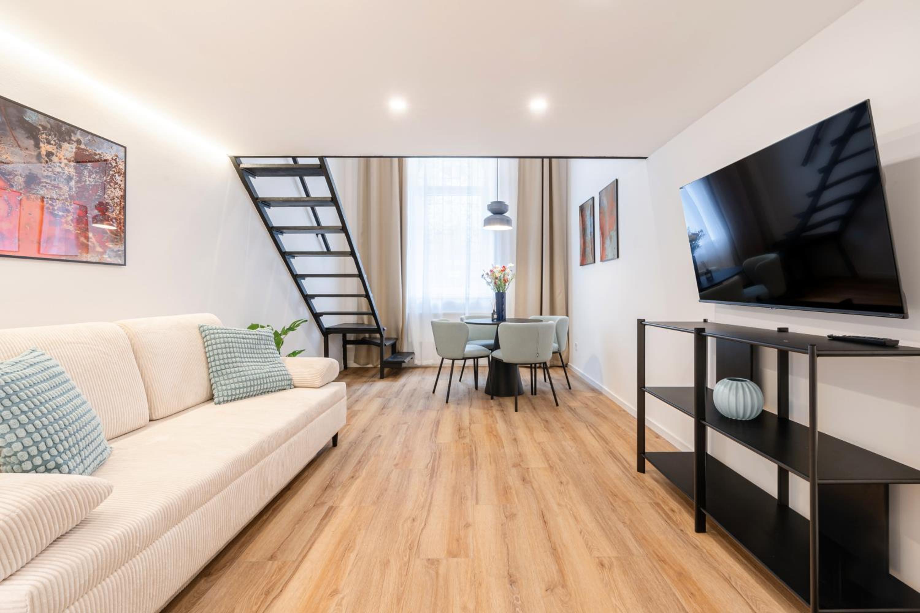 Dob 70 - Boutique Apartments, Best Location by BQA