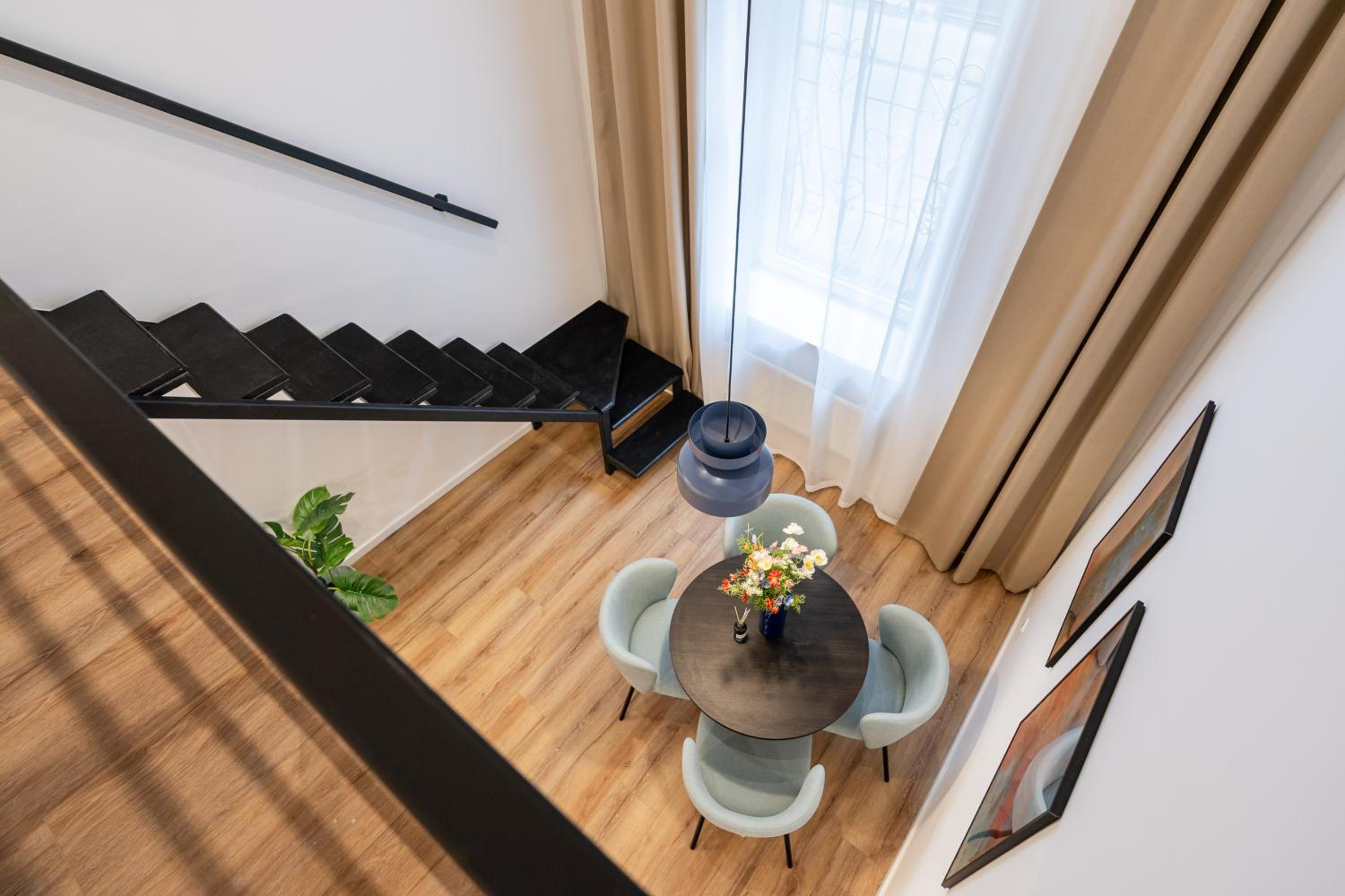 Dob 70 - Boutique Apartments, Best Location by BQA