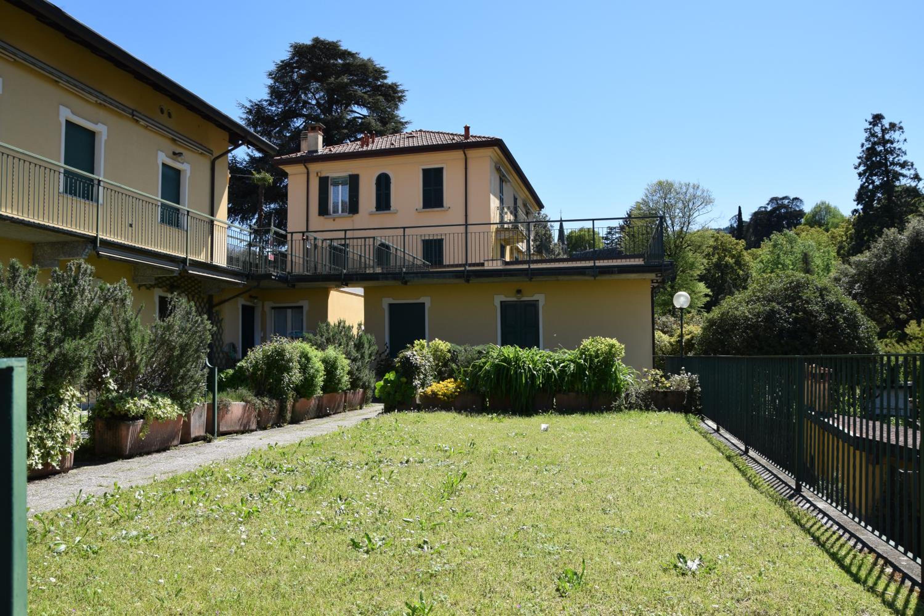 Casina view 3