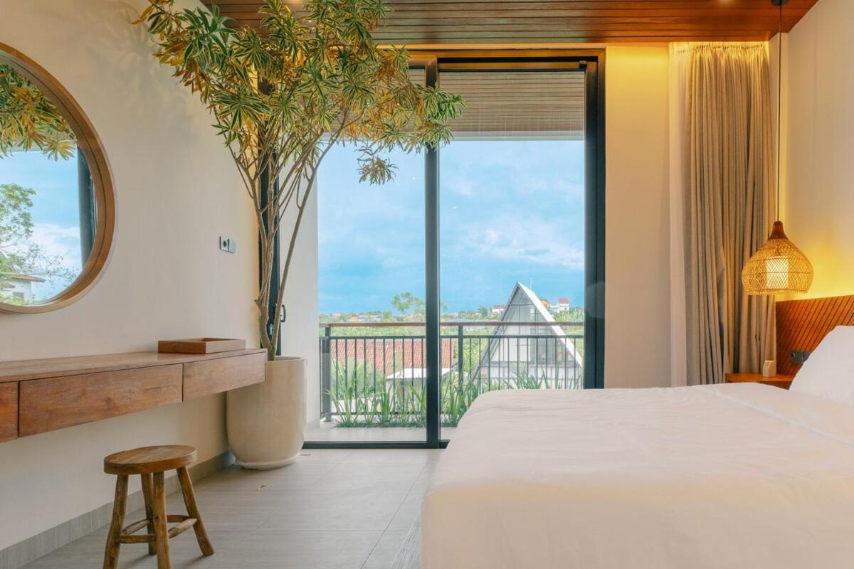 Tropical gadon villa 3BR Canggu