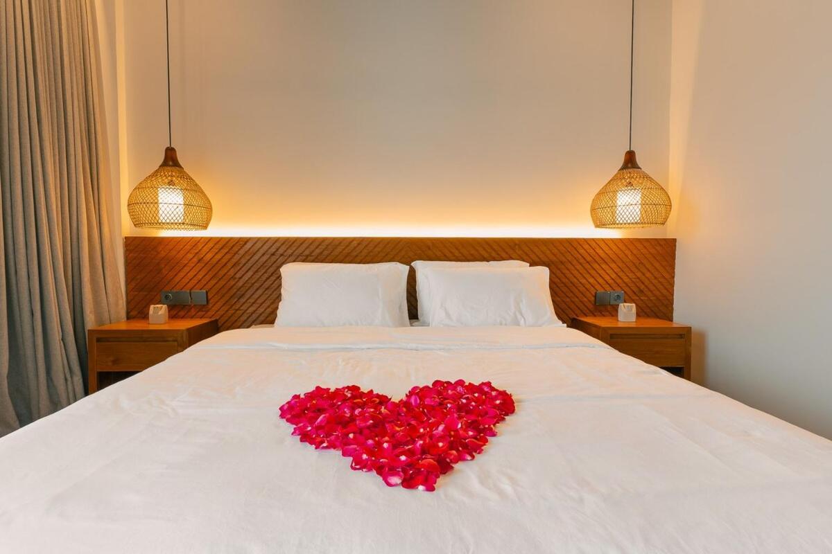 Tropical gadon villa 3BR Canggu