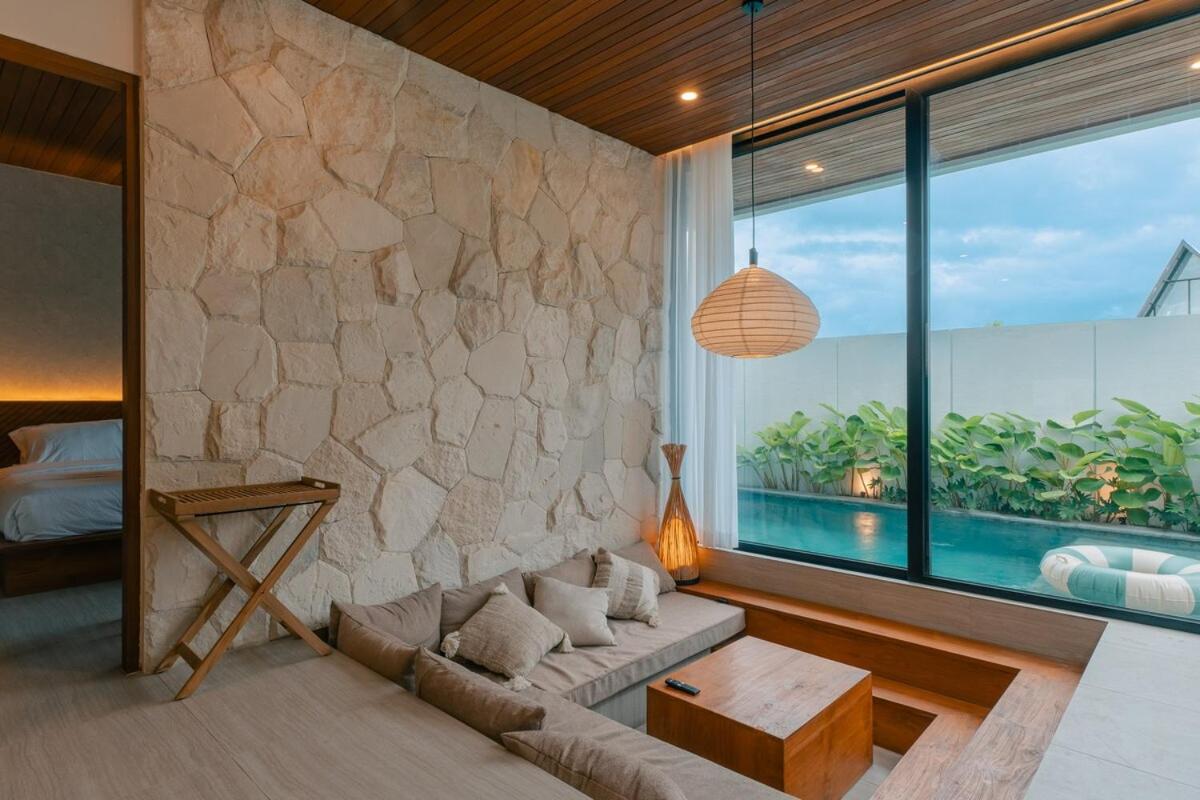 Tropical gadon villa 3BR Canggu