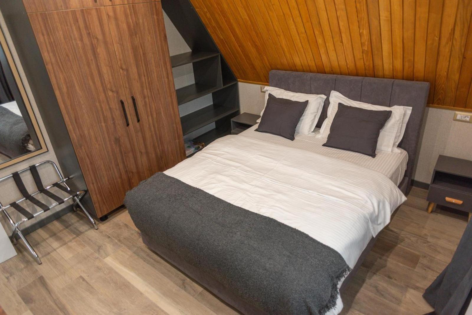 AVA Chalet
