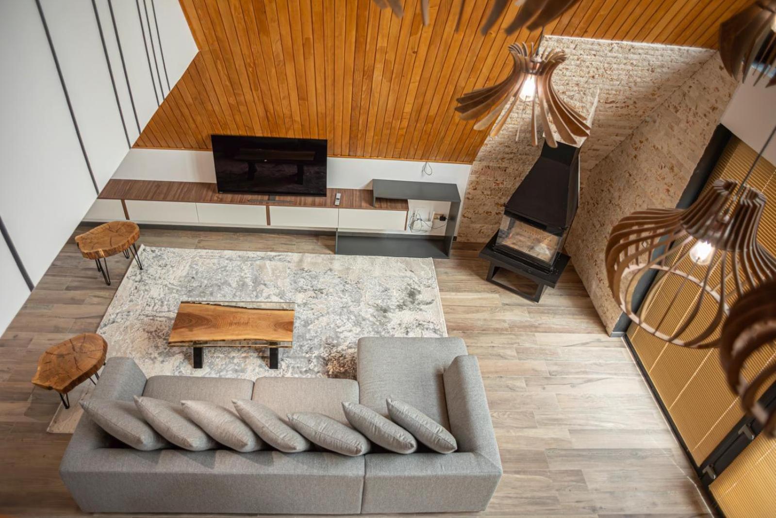 AVA Chalet