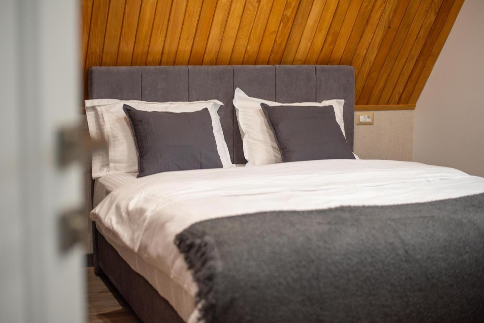 AVA Chalet