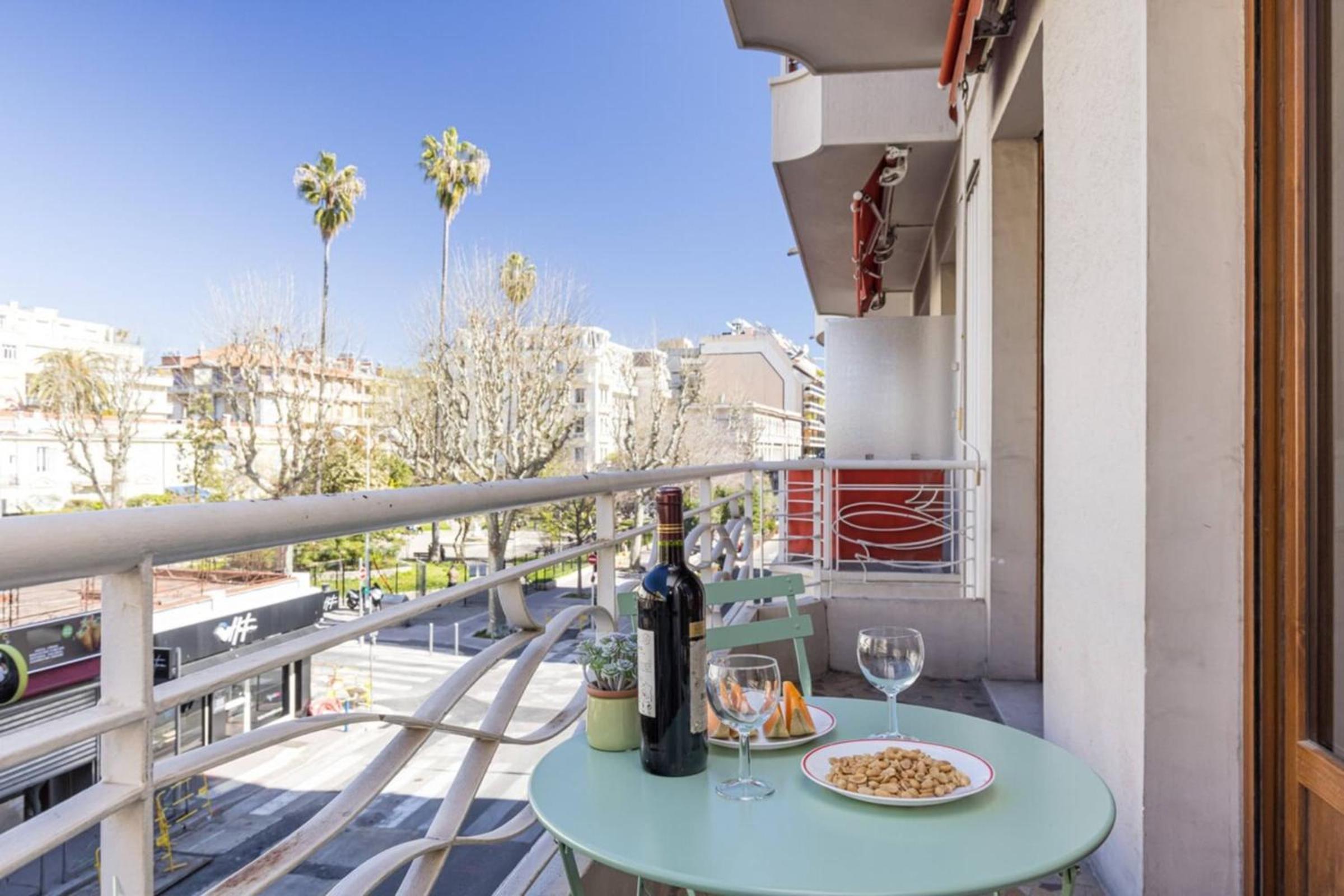 MY CASA - BUFFA 21 - 2min from the Sea - Terrace