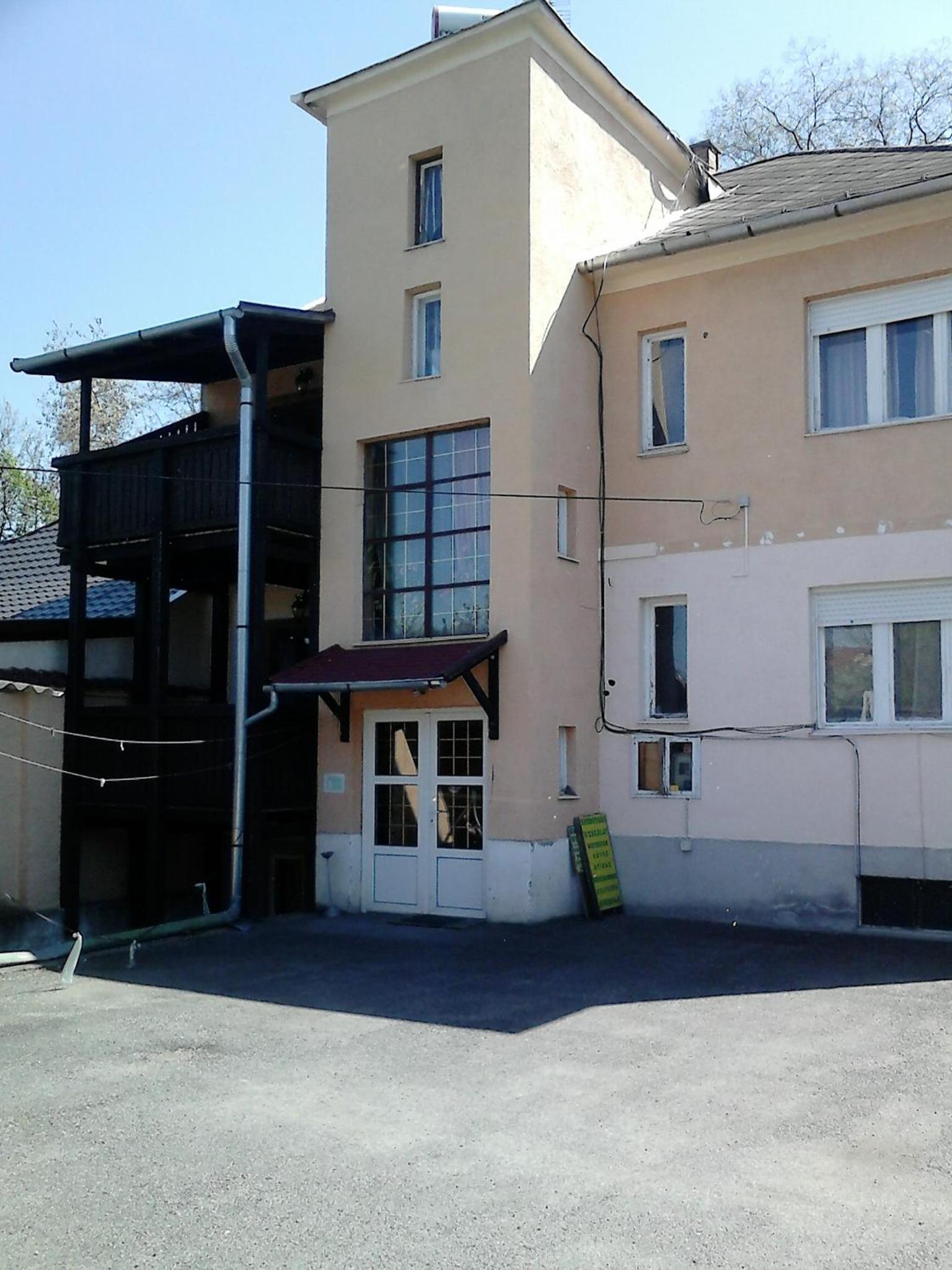 Belvárosi Vendégház view 2