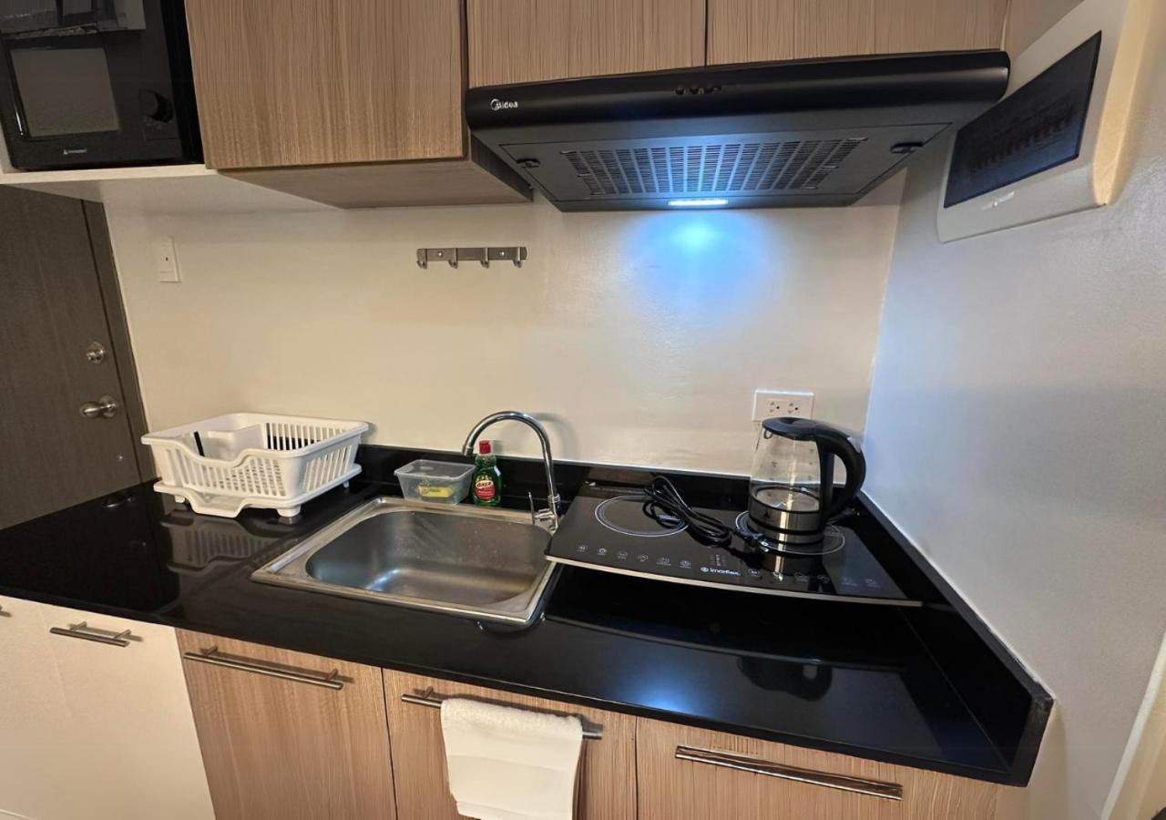 Open Studio with a Balcony & FREE Private Pool, Gym & Parking - B2 2Garnet
