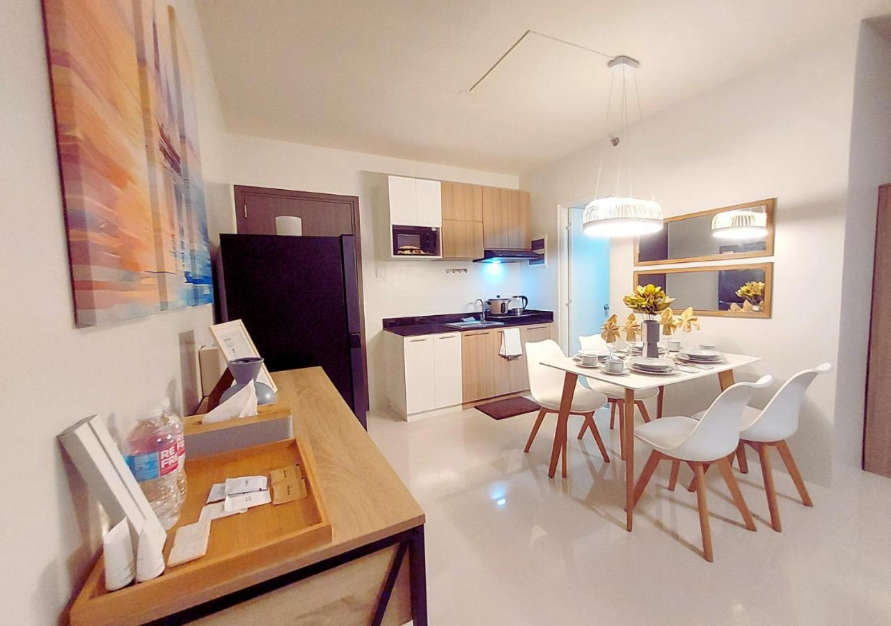 Open Studio with a Balcony & FREE Private Pool, Gym & Parking - B2 2Garnet