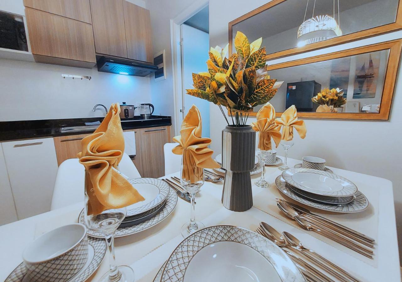 Open Studio with a Balcony & FREE Private Pool, Gym & Parking - B2 2Garnet