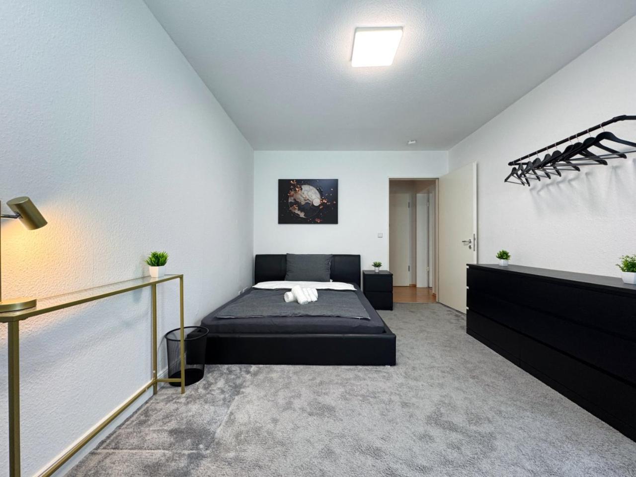 HolidayHome Apartments I Amazing 100sqm in Berlin-Friedrichshain