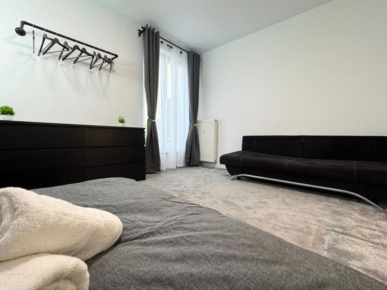 HolidayHome Apartments I Amazing 100sqm in Berlin-Friedrichshain