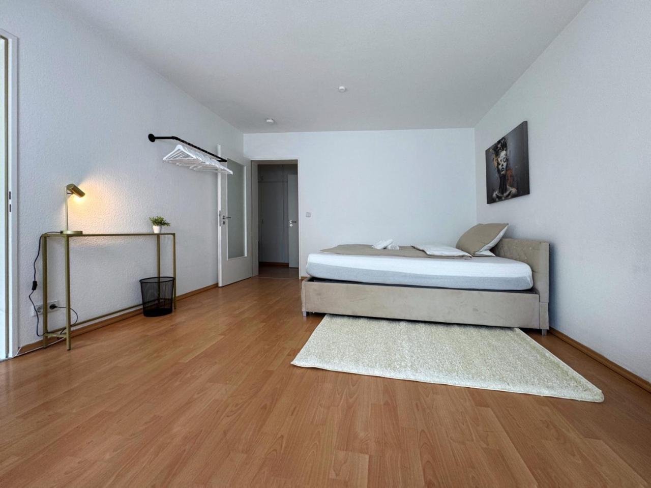 HolidayHome Apartments I Amazing 100sqm in Berlin-Friedrichshain