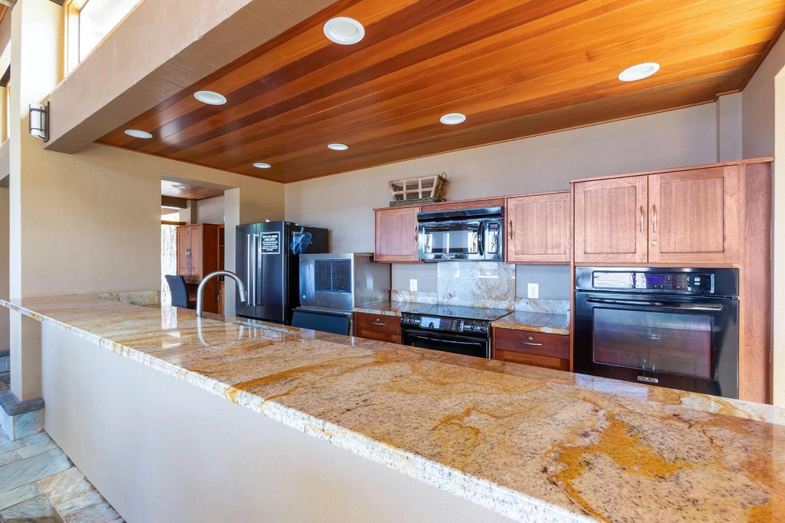 Wailea Elua 805 - 3-Bedroom Ocean View Luxury Condo in the Heart of Wailea, Maui