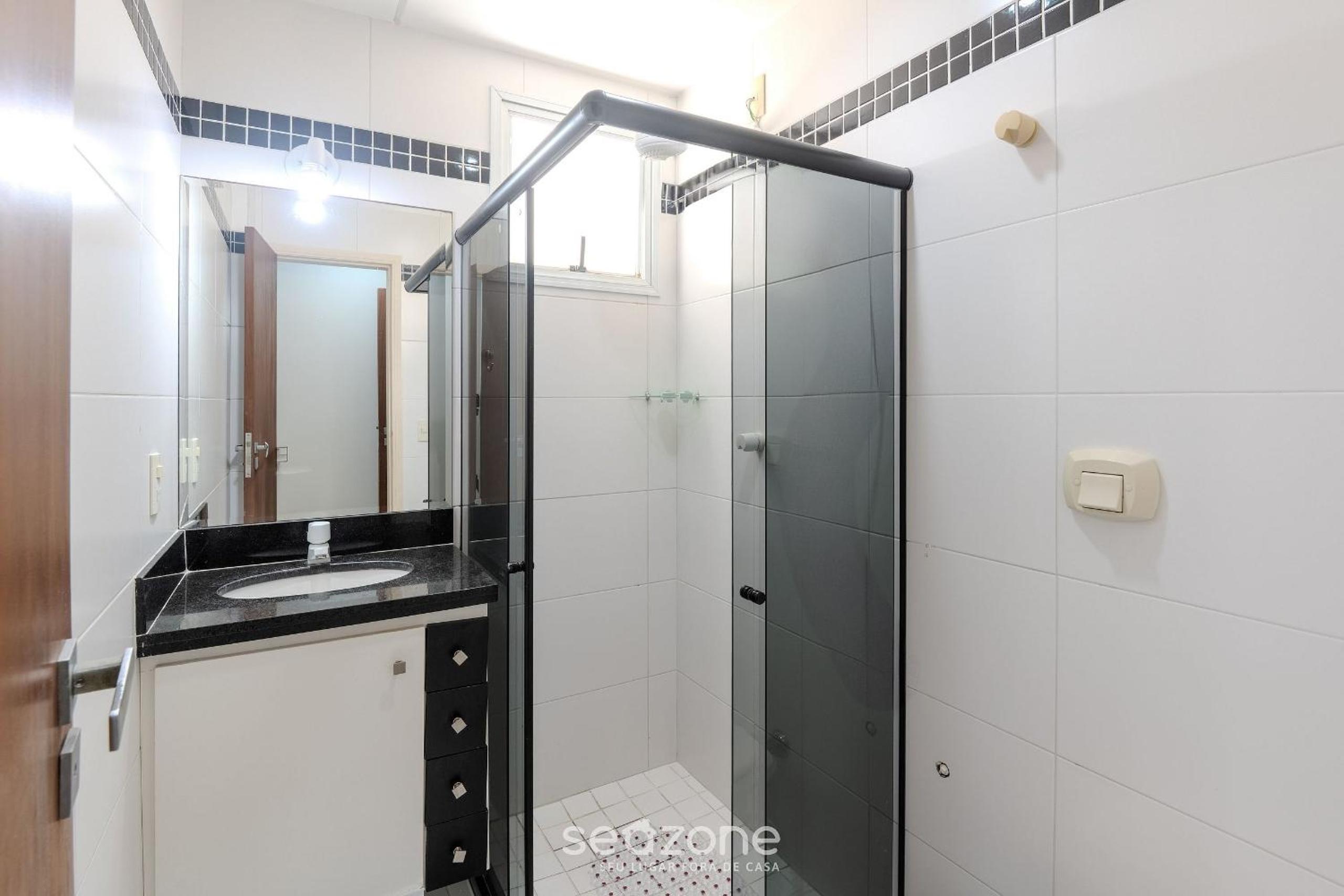 Apt in the center, 300m from the beach - VEL0102