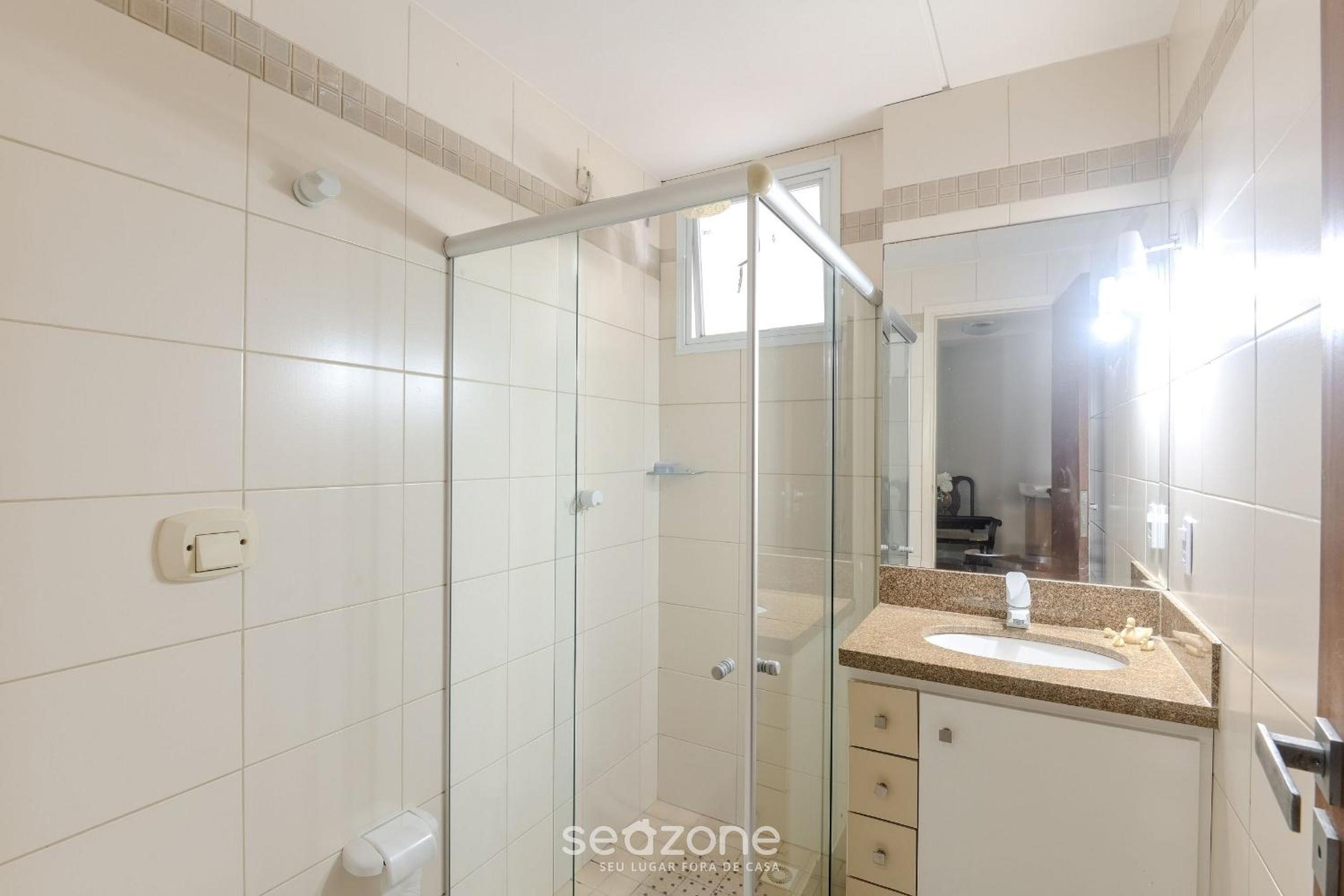 Apt in the center, 300m from the beach - VEL0102