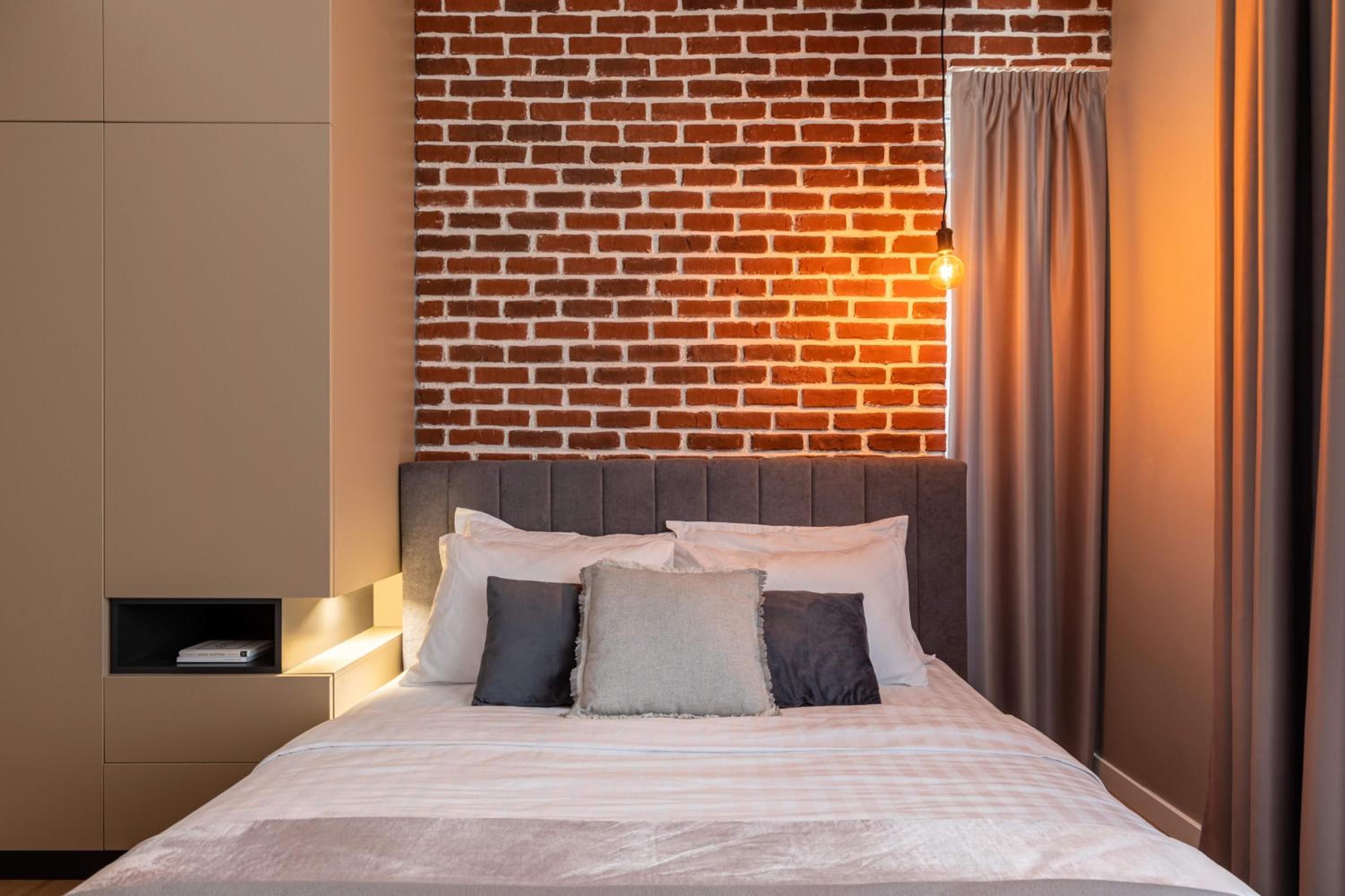Urban 1BR Loft Residences - Modern Comfort in Bucharest Center